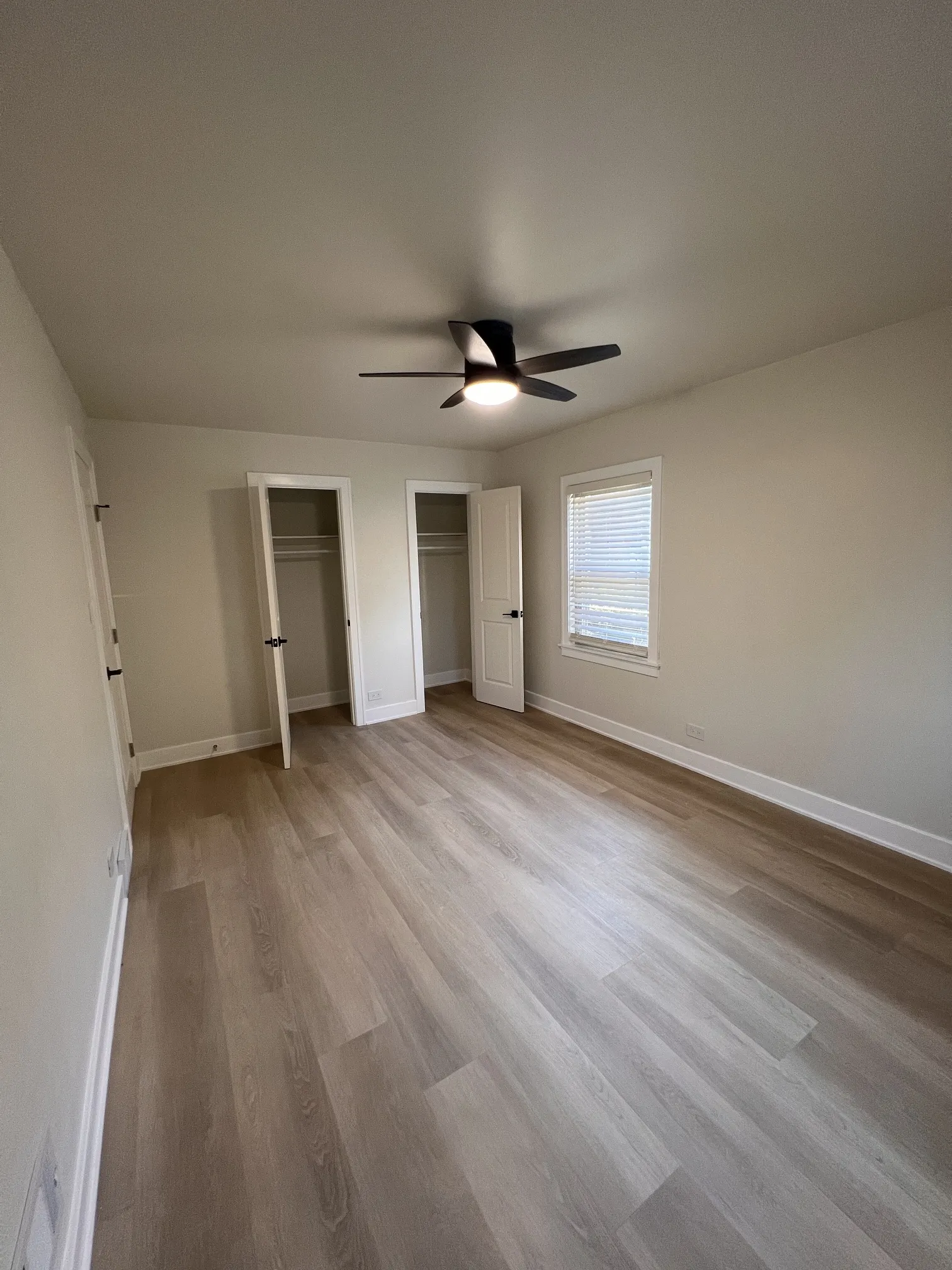 9121 S Bishop St 60620 60620-Chicago-IL
