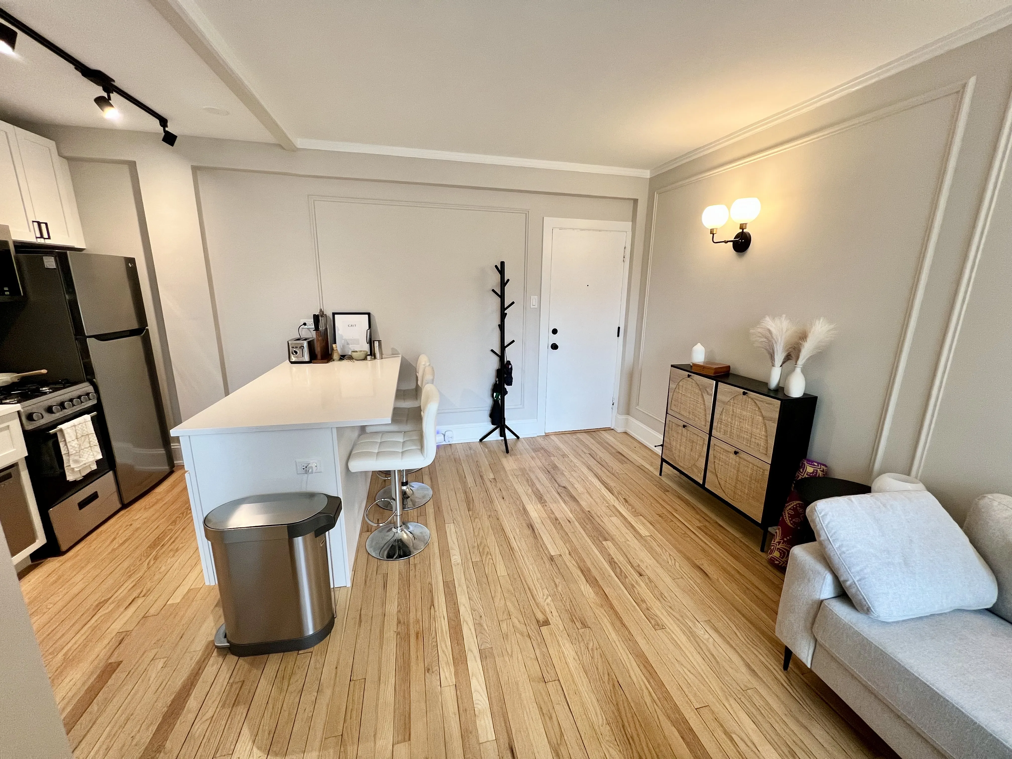 2748 N Hampden Ct   60614 60614-The Audley-Chicago-IL