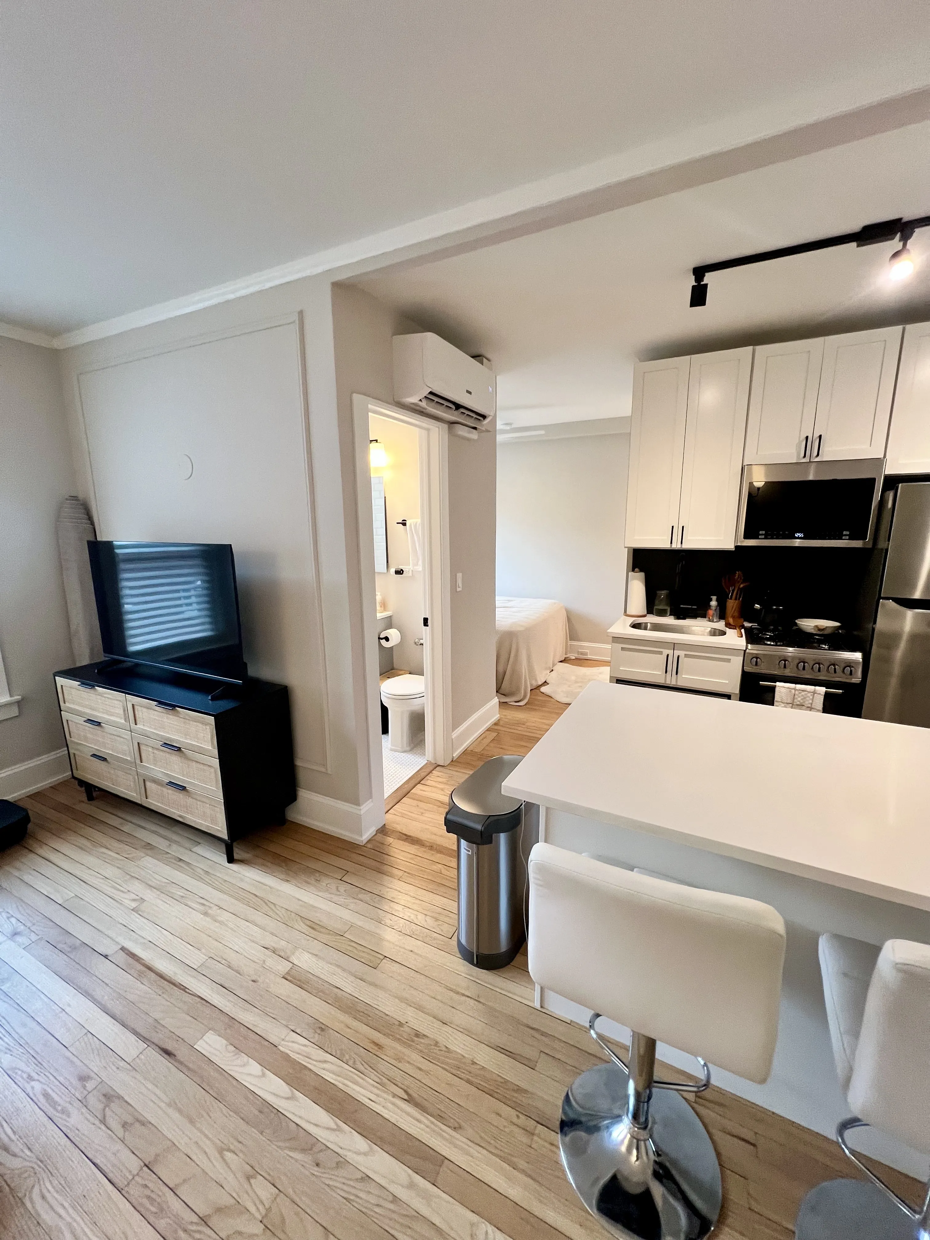 2748 N Hampden Ct   60614 60614-The Audley-Chicago-IL