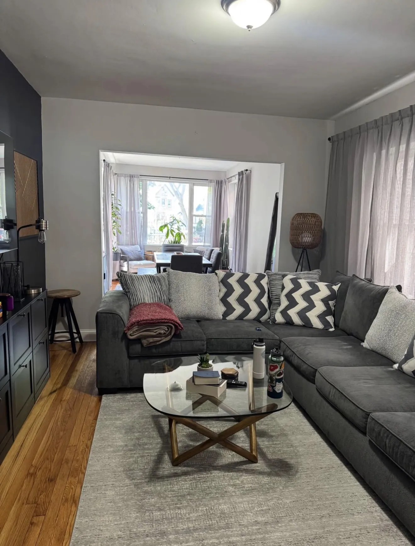3063 N Gresham Ave   60618 60618-unit#1-Chicago-IL