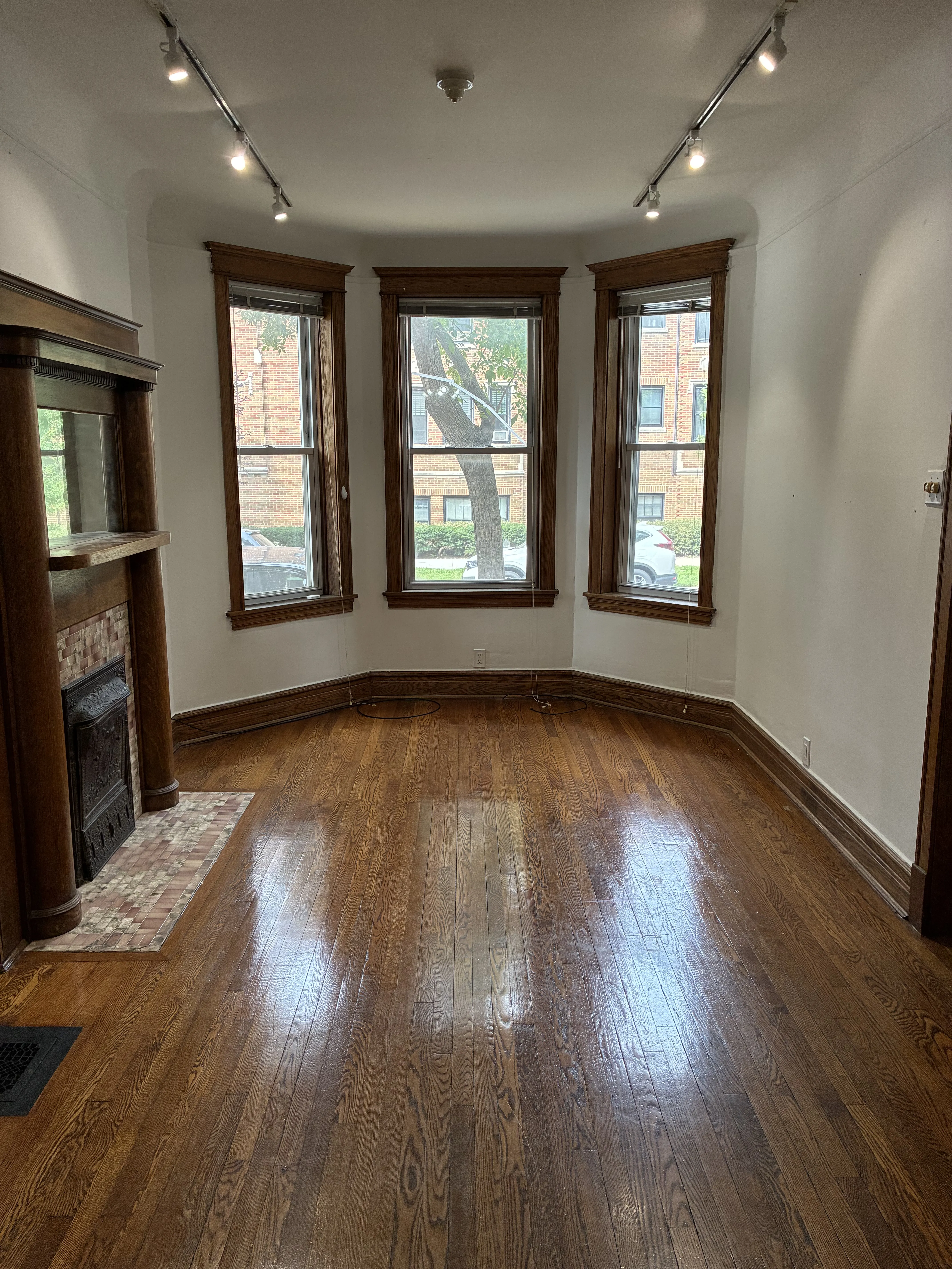 2439 N Seminary Ave   60614 60614-unit#Unit 1-Chicago-IL