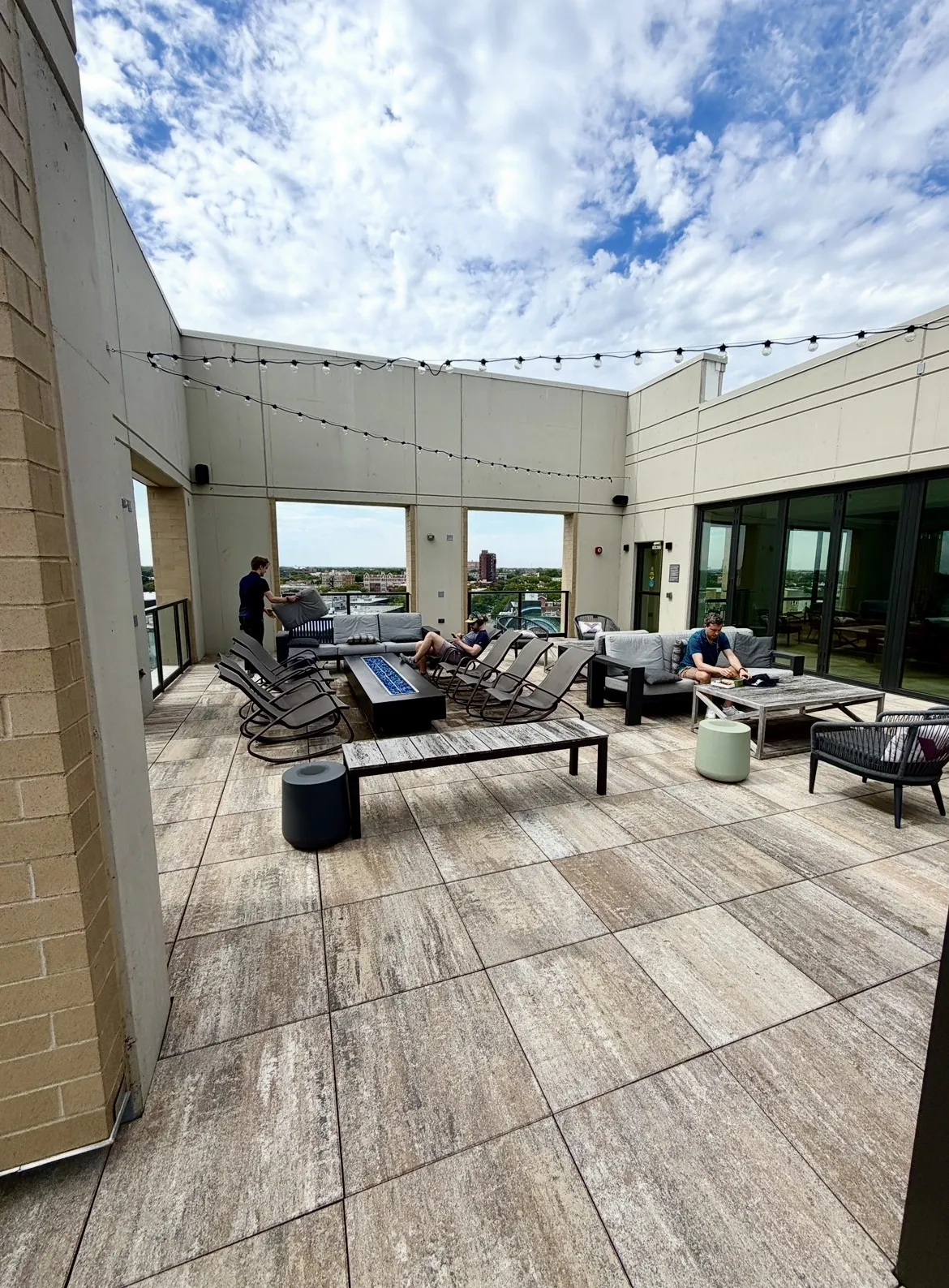 4611 N Broadway 60640 60640-unit#614-Chicago-IL