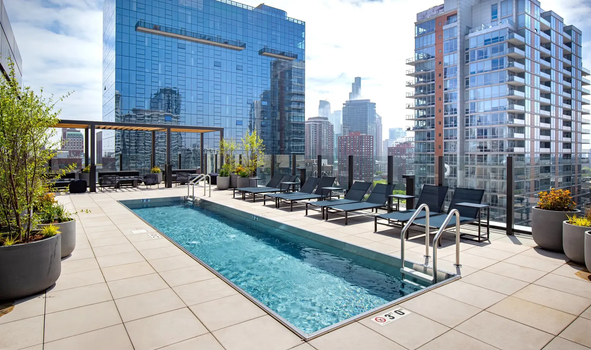 633 S LaSalle St 60605 60605-Strait Rows -unit#1202-Chicago-IL