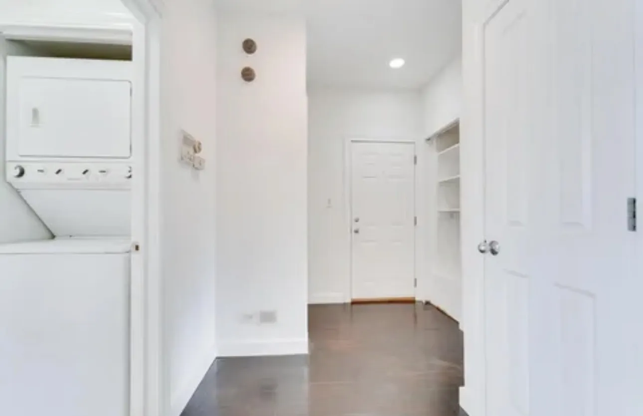 4045 N Kimball Ave 60618 60618-unit#1s-Chicago-IL