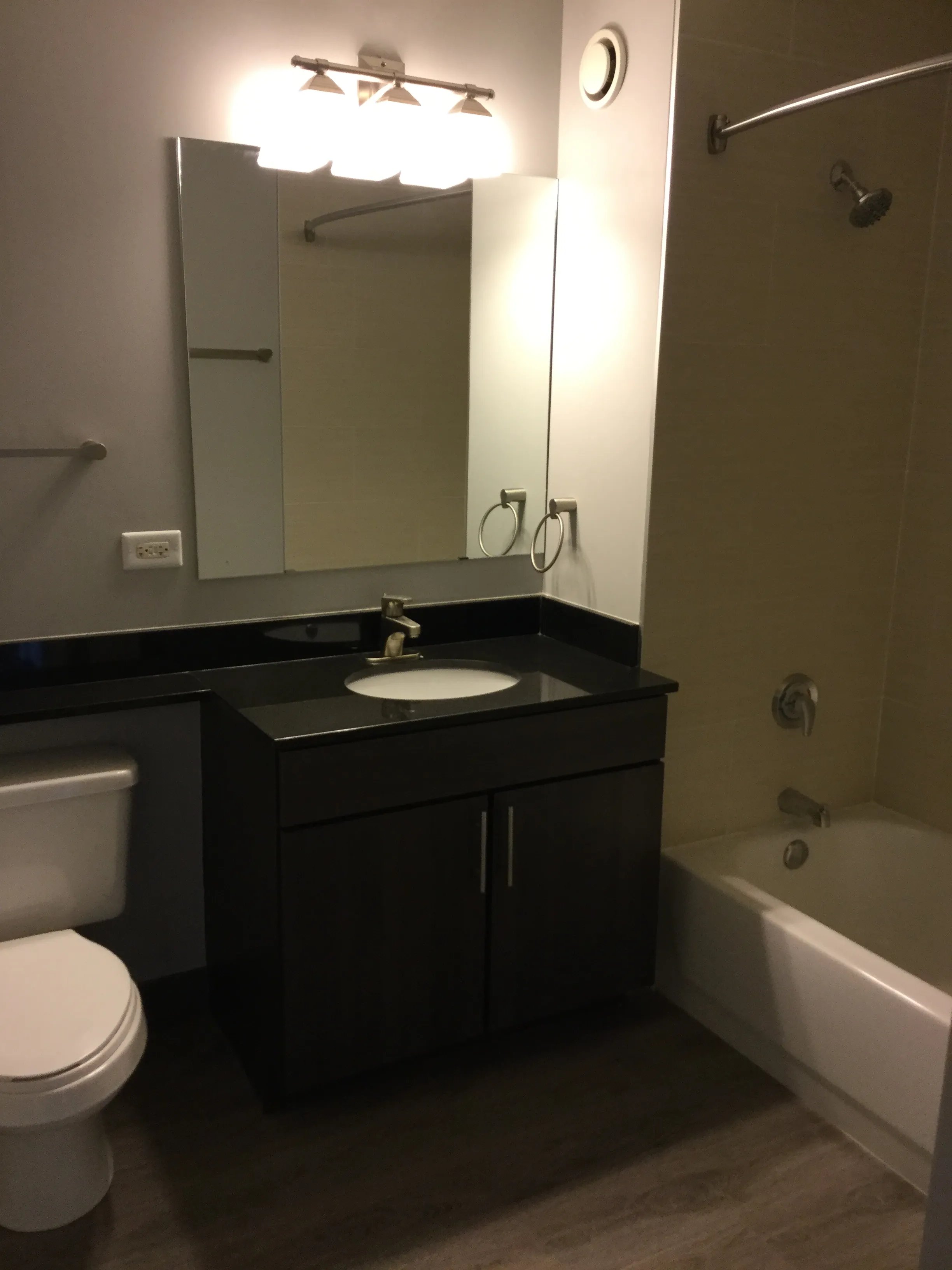 330 N Canal St 60606 60606-unit#22E-Chicago-IL