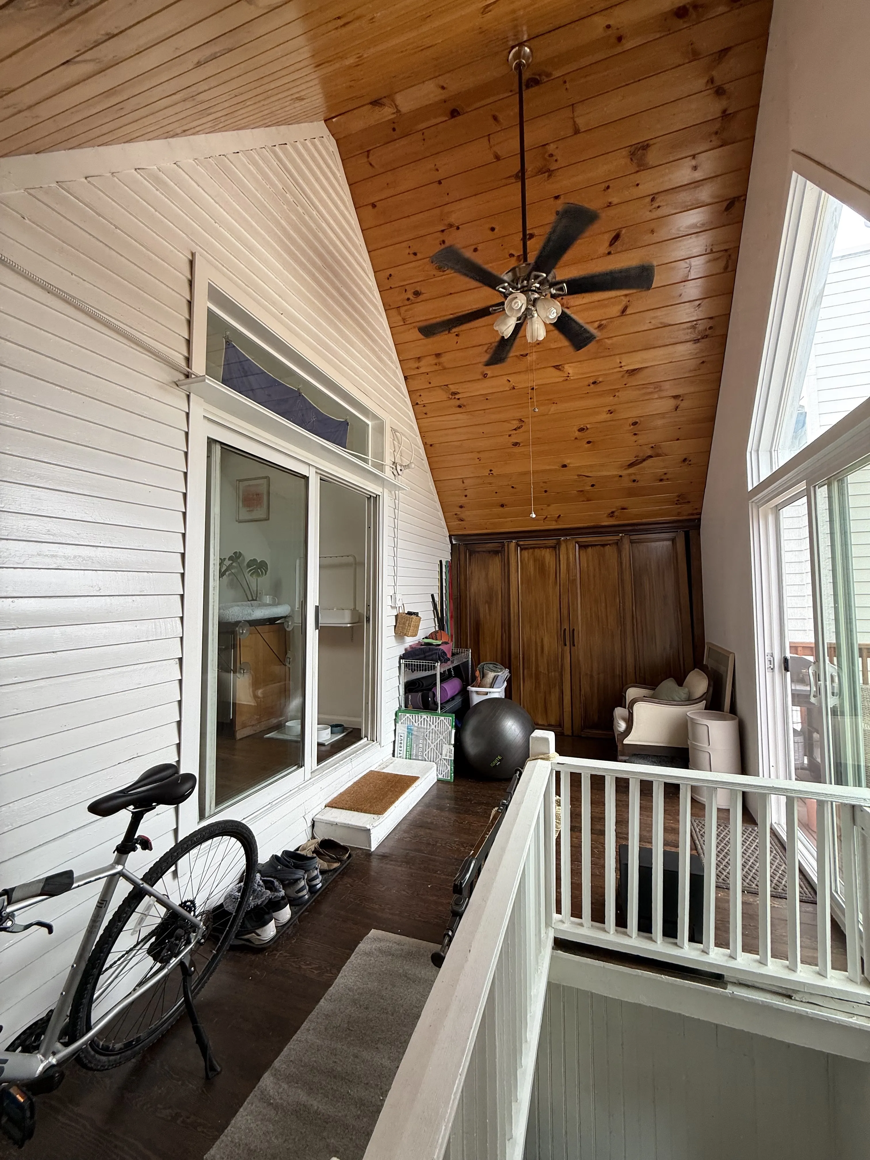 1928 W Barry Ave   60657 60657-unit#1-Chicago-IL