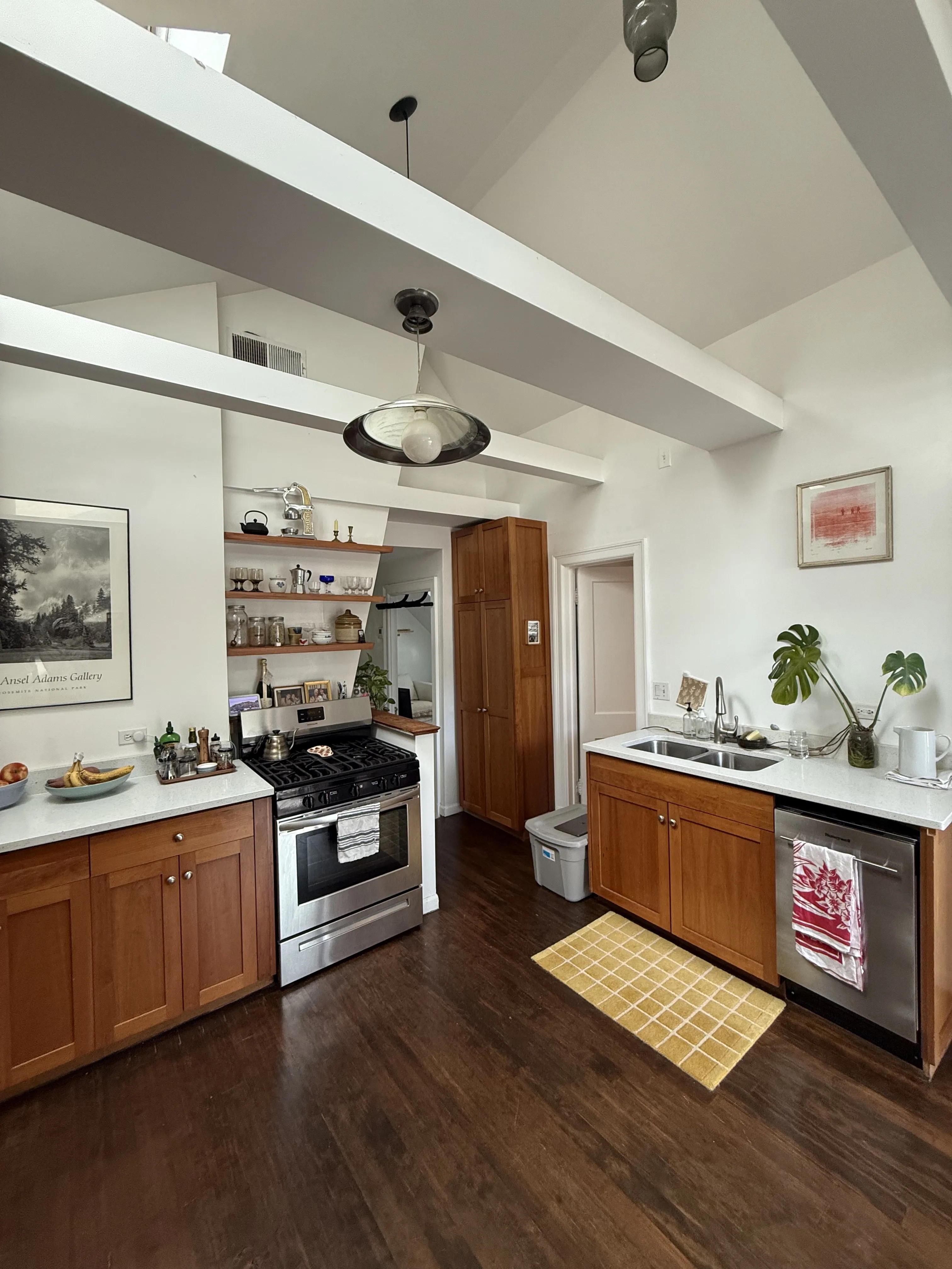 1928 W Barry Ave   60657 60657-unit#1-Chicago-IL