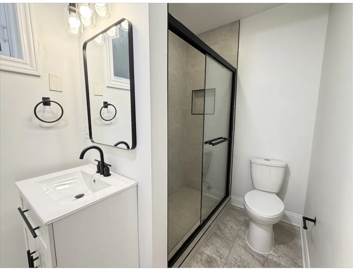 3755 N Kimball Ave   60618 60618-unit#GR-Chicago-IL