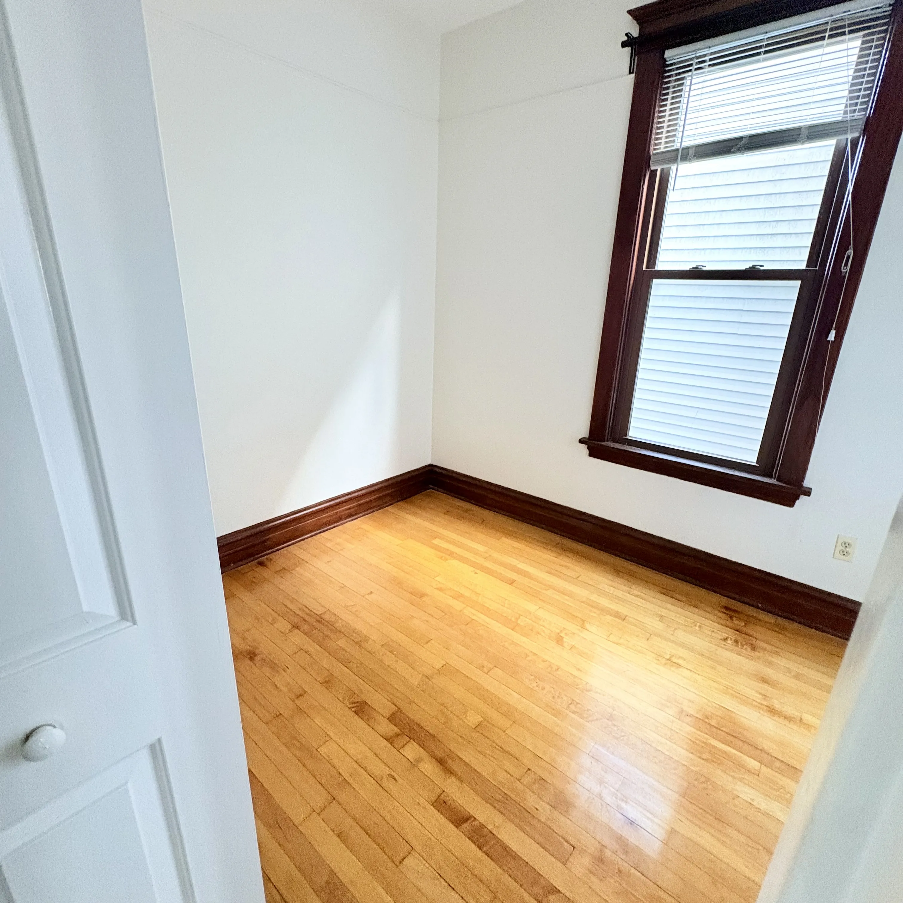 3530 N Damen Ave   60618 60618-Owner Occupied-unit#1-Chicago-IL