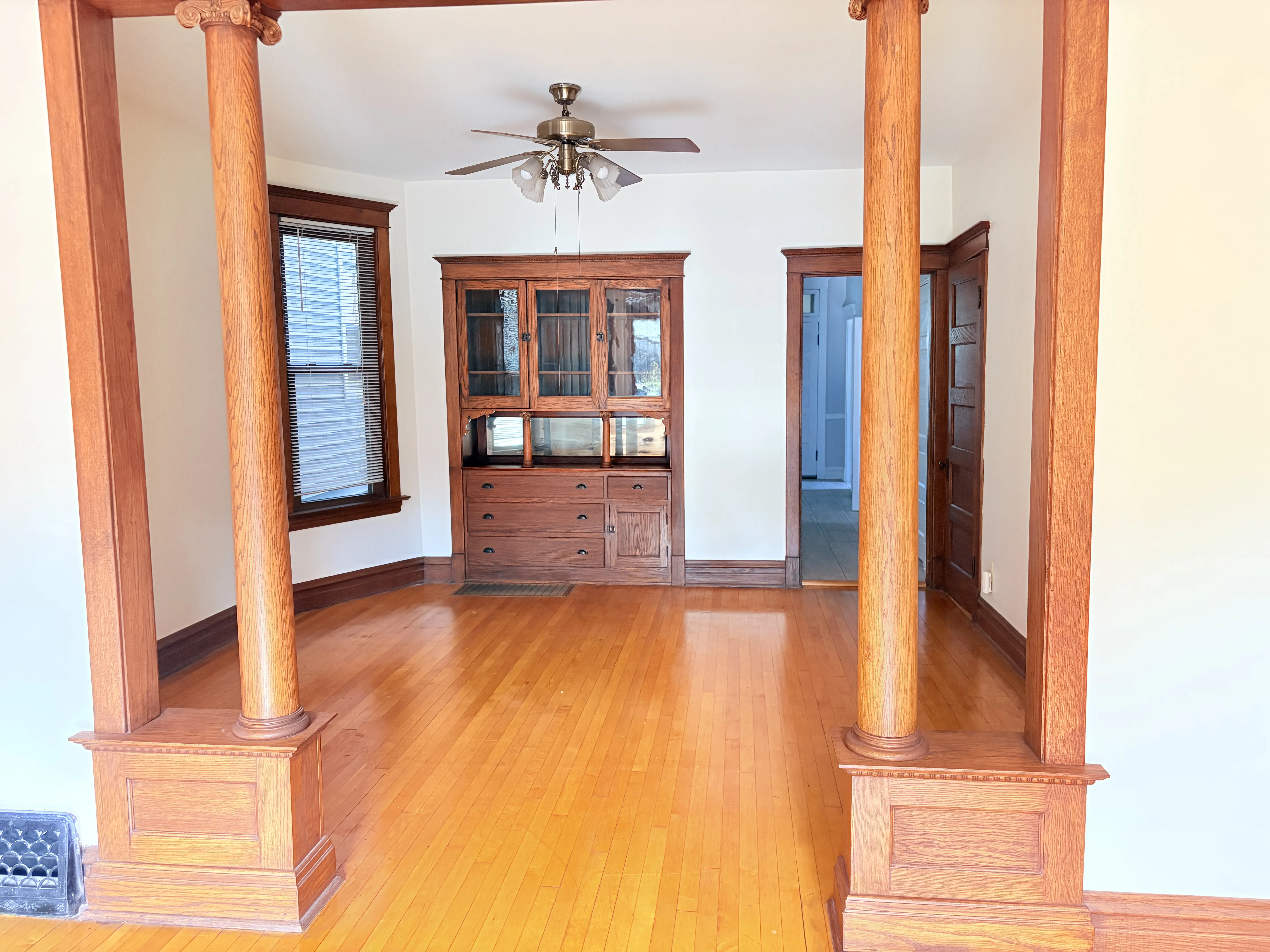 3530 N Damen Ave   60618 60618-Owner Occupied-unit#1-Chicago-IL