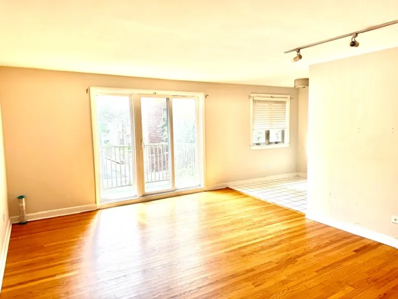 1244 W Byron St 60613 60613-unit#2-Chicago-IL