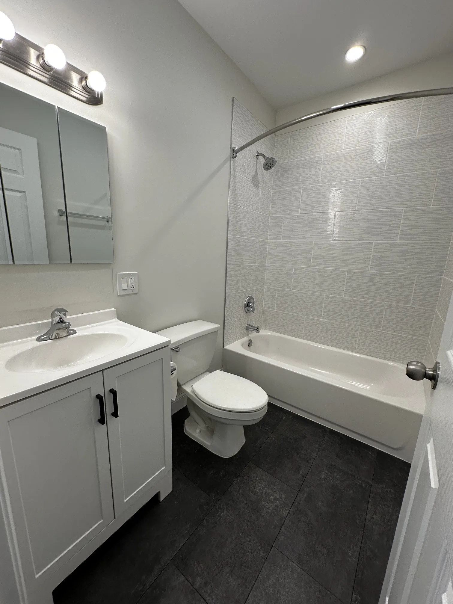 509 N Wells St 60654 60654-unit#CH-Chicago-IL