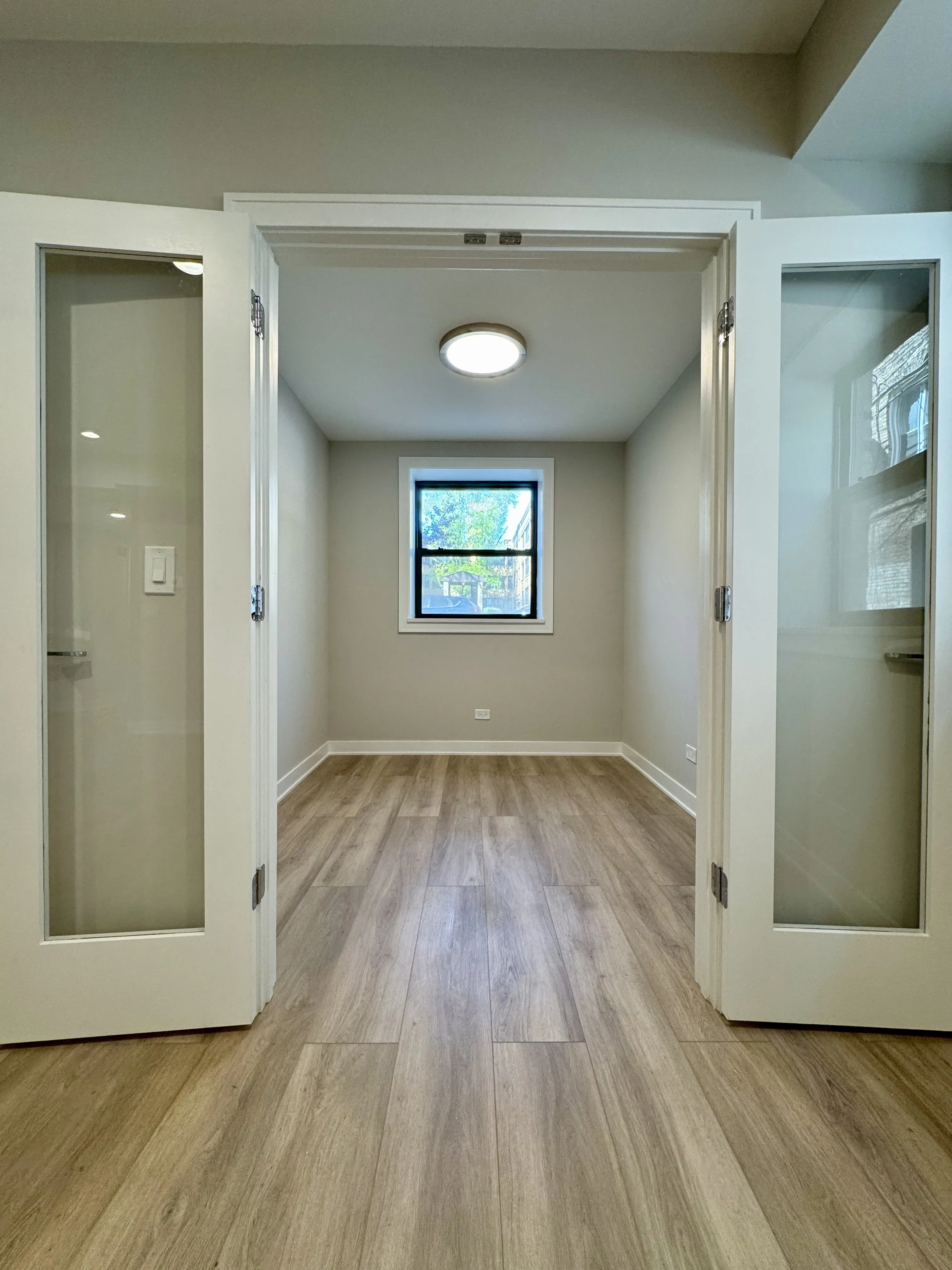 5045 N Glenwood Ave   60640 60640-Glenwood/Winnemac-unit#G-Chicago-IL