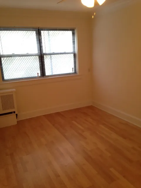 4440 N. Wolcott 60640-Ravenswood Vista Apartments-unit#104-Chicago-IL