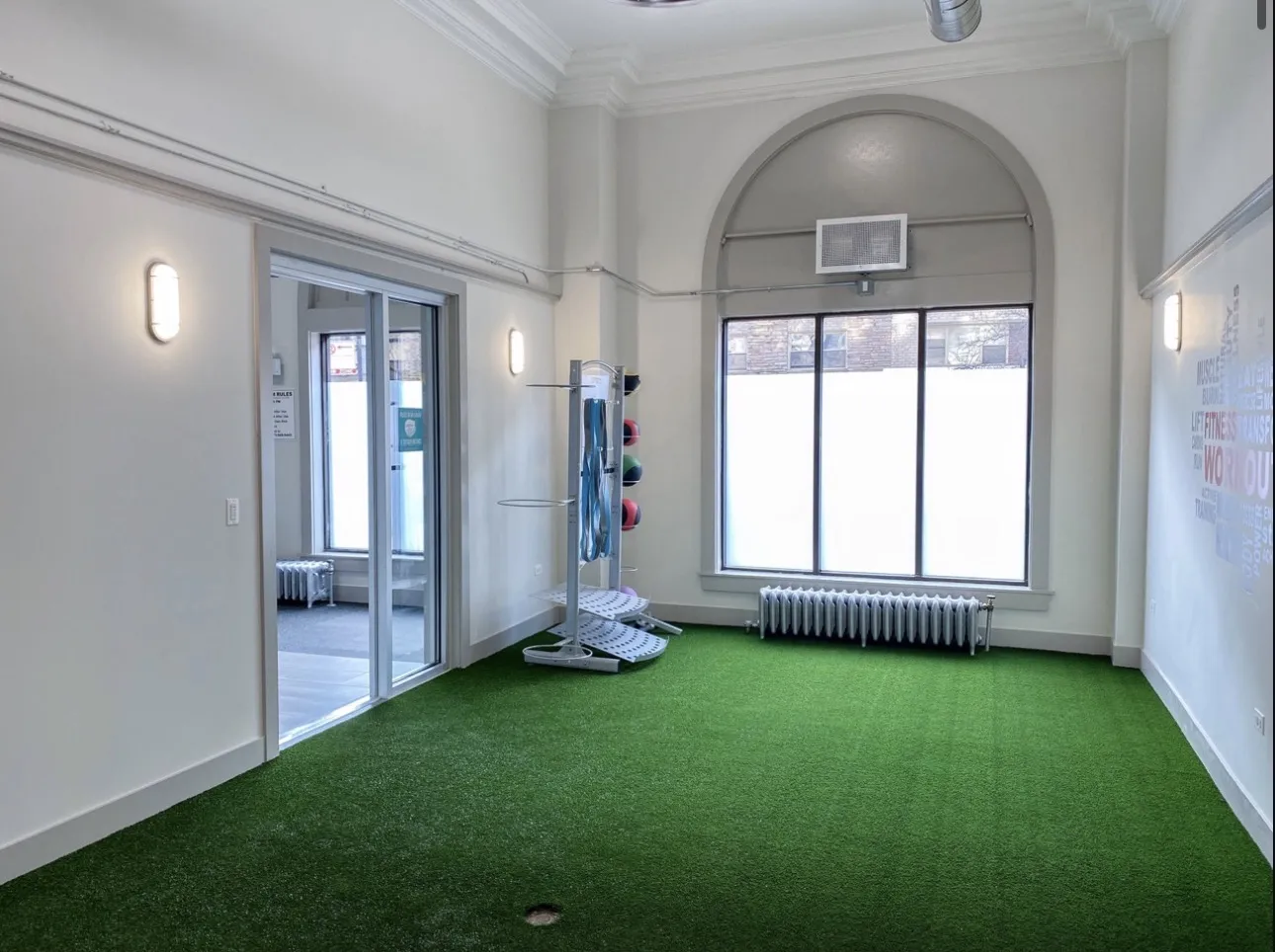 540 W Briar Pl   60657 60657-unit#8C-Chicago-IL