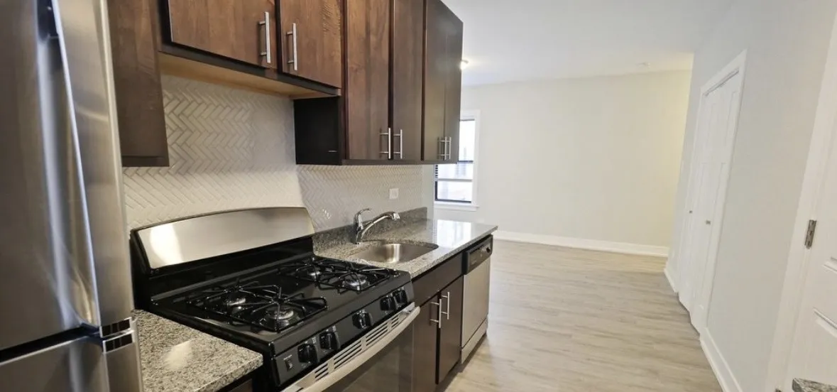 711 W Brompton Ave 60657 60657-unit#53-Chicago-IL