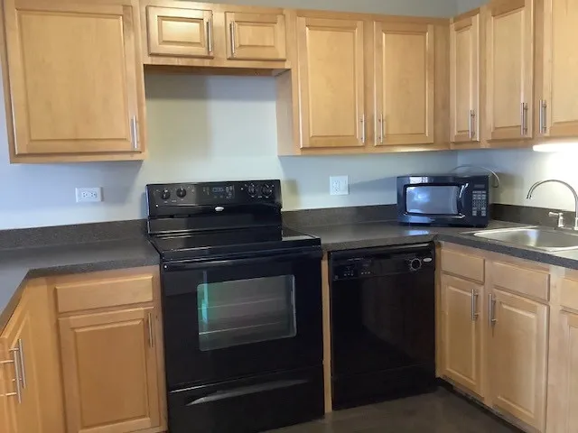 2 E 8th St   60605 60605-777 South State -unit#2708-Chicago-IL