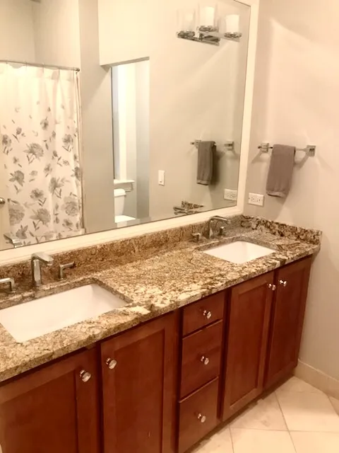 1512 W Wilson #1 60640-unit#1-Chucago-IL