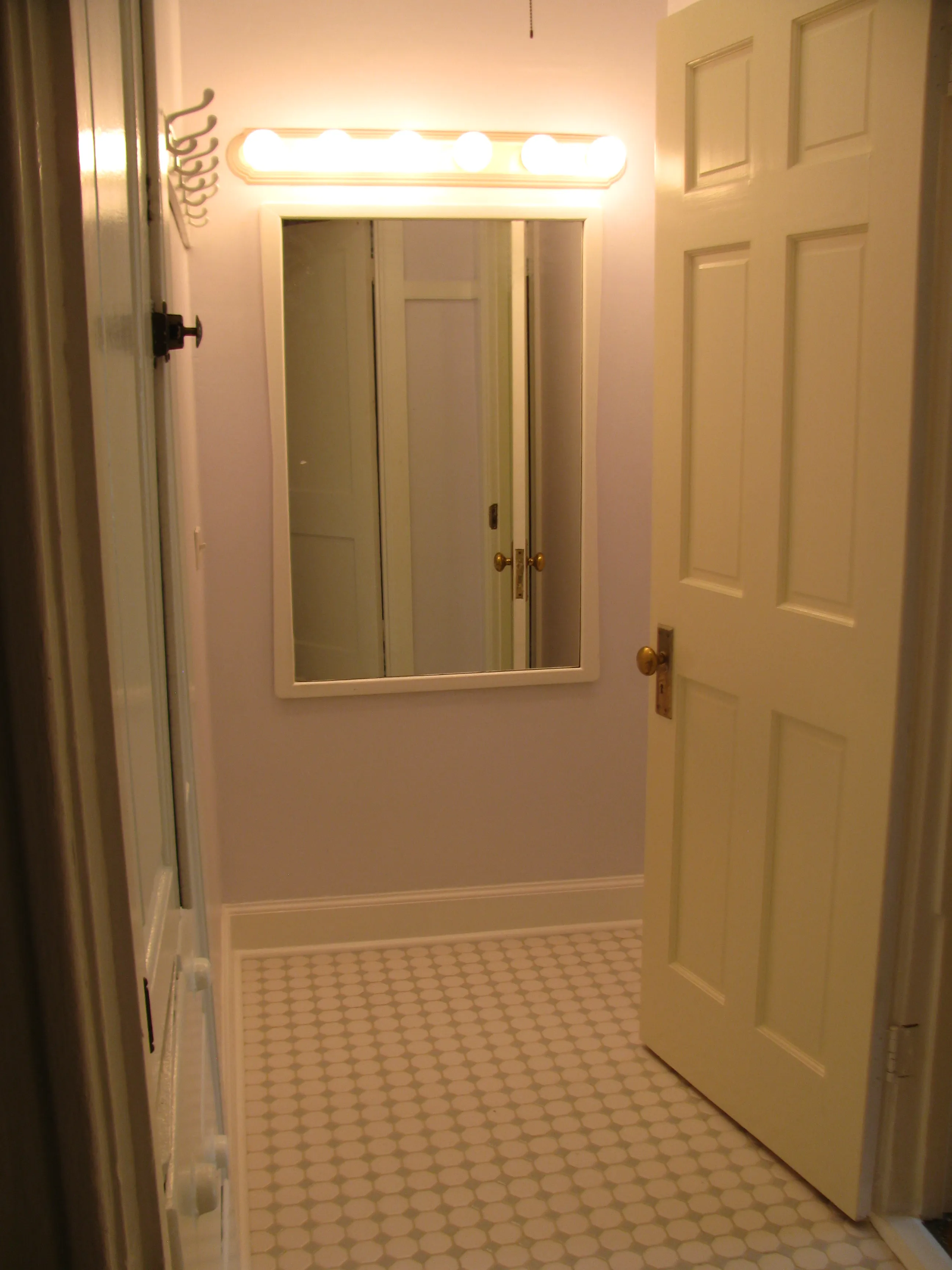 1912 W Wilson Ave   60640 60640-Chicago-IL