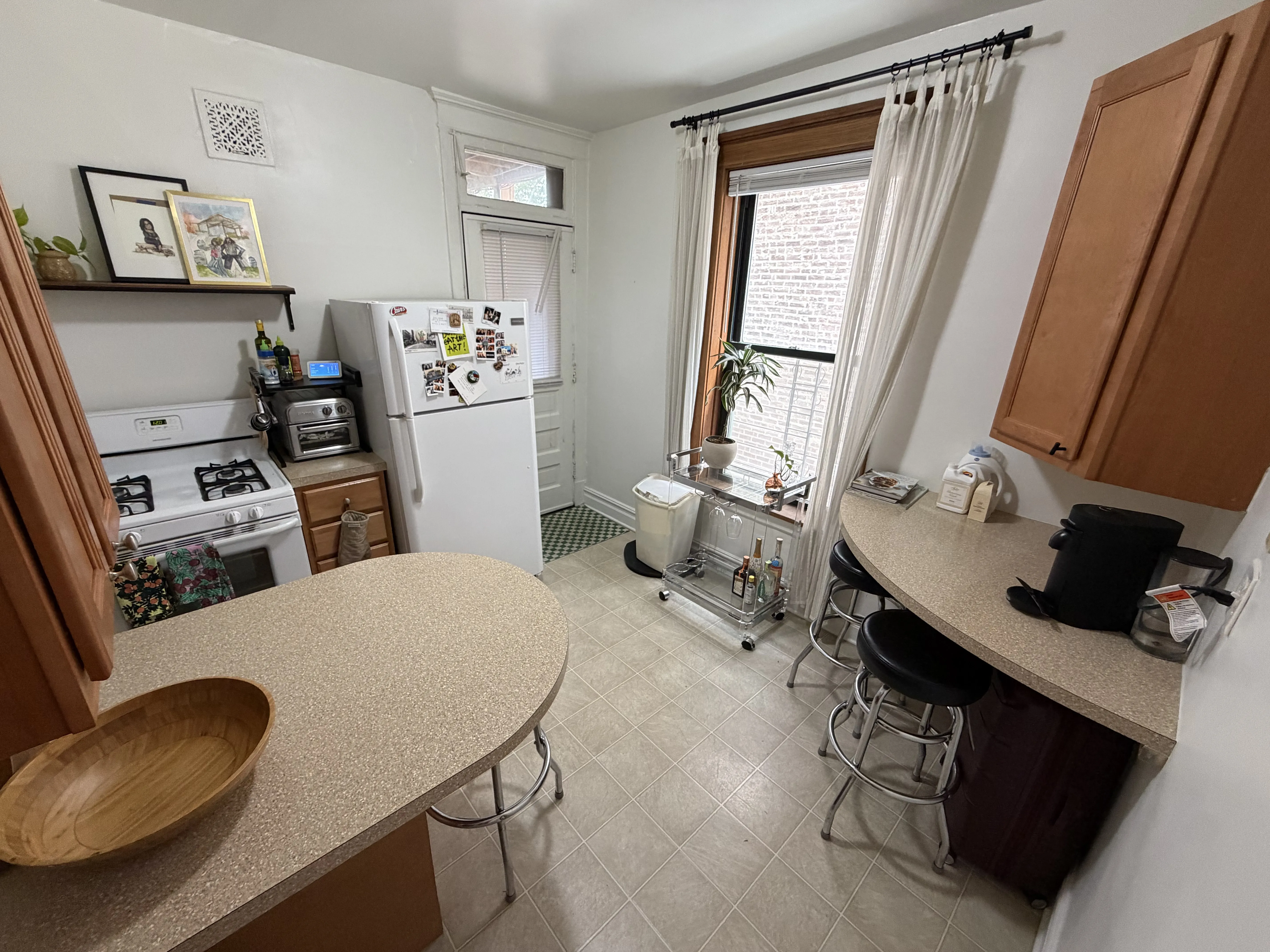 2817 N MDRED AVE 60657-unit#A-Chicago-IL