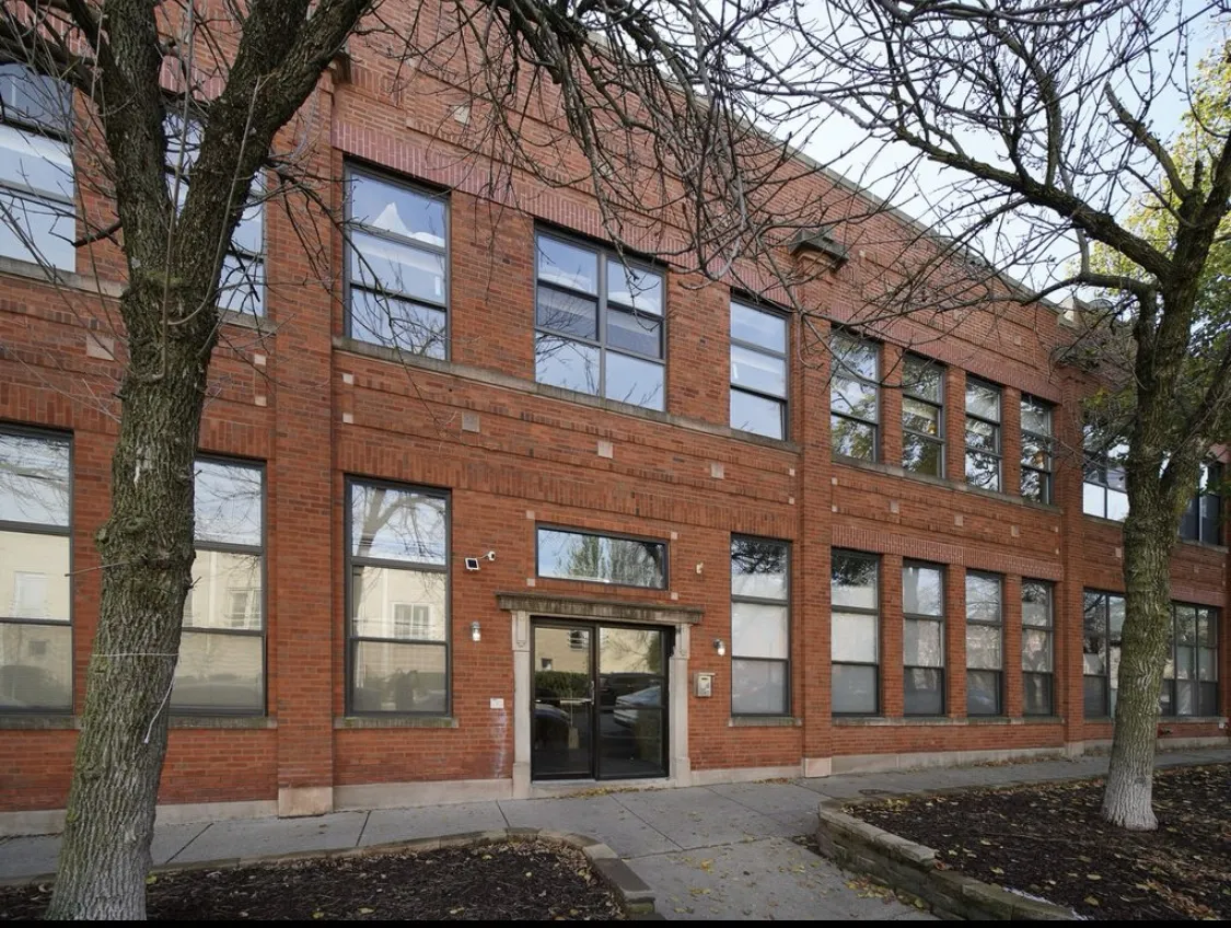1111 W Cornelia Ave 60657-Cornelia Lofts-unit#102-Chicago-IL