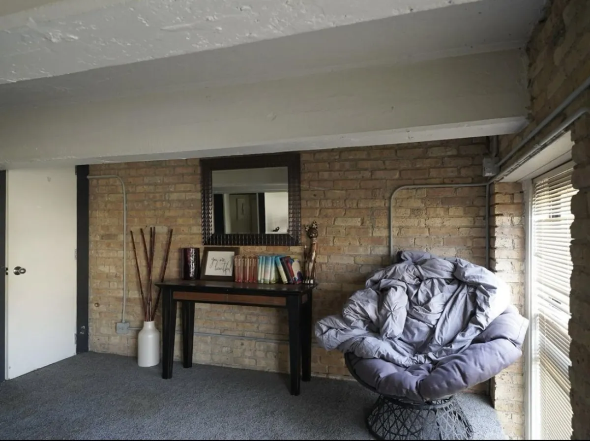 1111 W Cornelia Ave 60657-Cornelia Lofts-unit#102-Chicago-IL