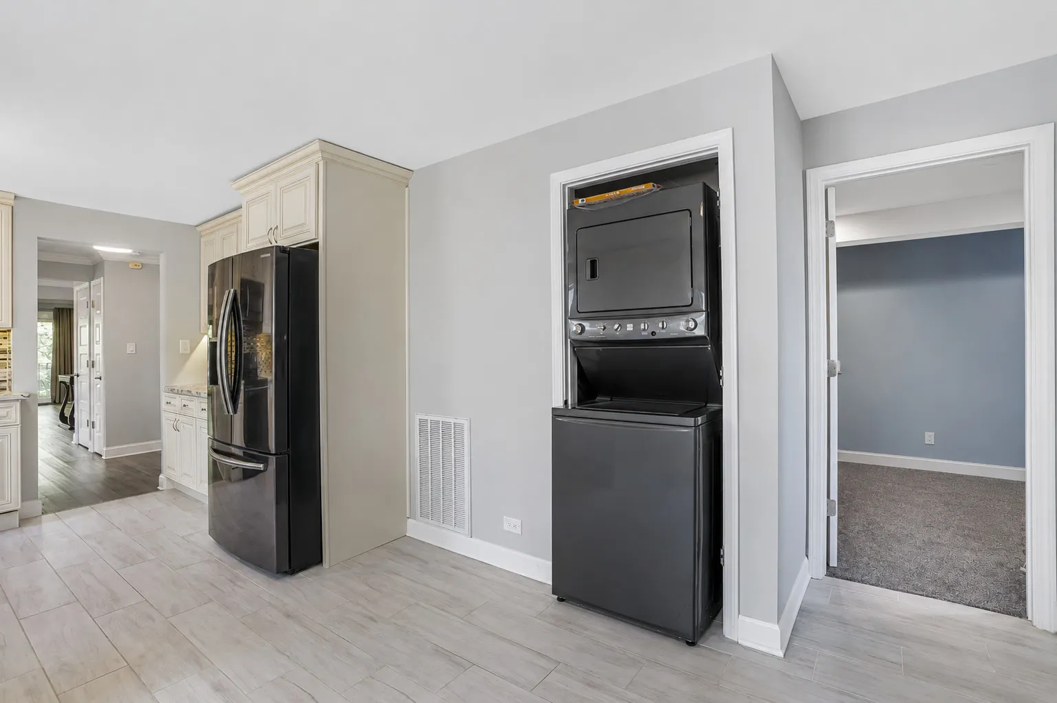 3755 N Kostner Ave   60641 60641-Chicago-IL