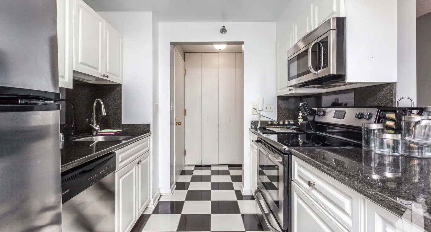 111 W MAPLE ST 60610-Gold Coast Galleria-unit#1101-Chicago-IL