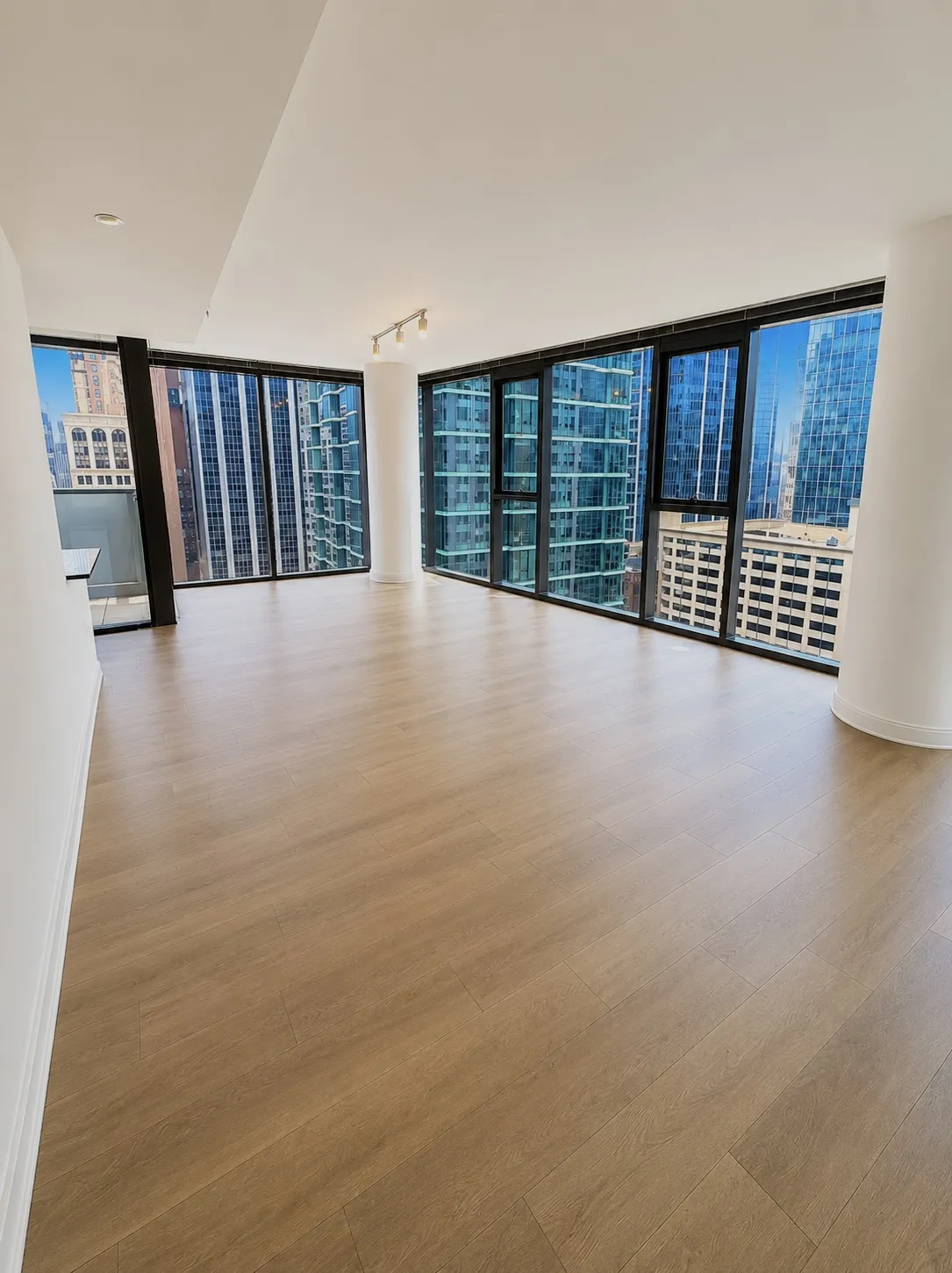 210 N Wells St 60601 60601-unit#3104-Chicago-IL