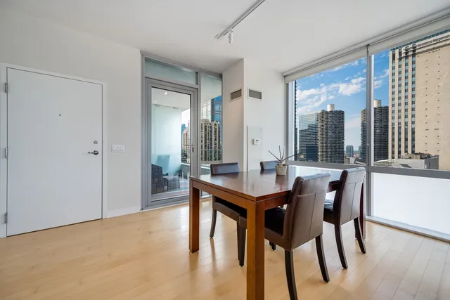 8 E Randolph St 60601 60601-unit#2701-Chicago-IL