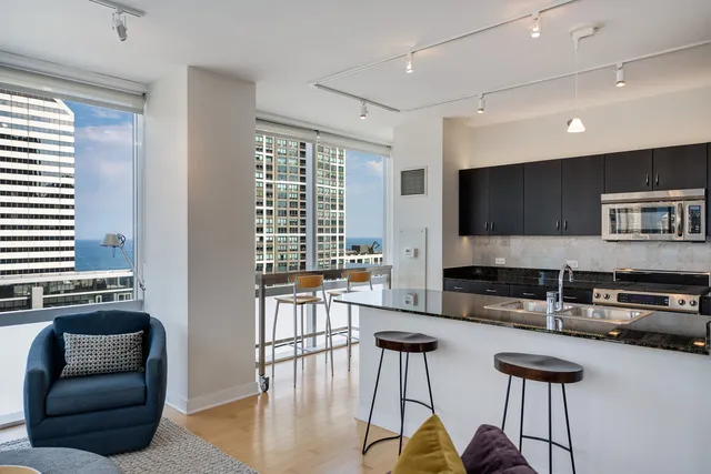 8 E Randolph St 60601 60601-unit#2701-Chicago-IL