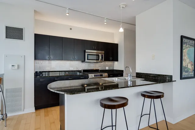 8 E Randolph St 60601 60601-unit#2701-Chicago-IL