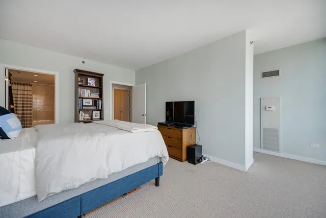 8 E Randolph St 60601 60601-unit#2701-Chicago-IL