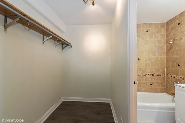 1340 N Dearborn Pkwy 60610 60610-unit#7F-Chicago-IL