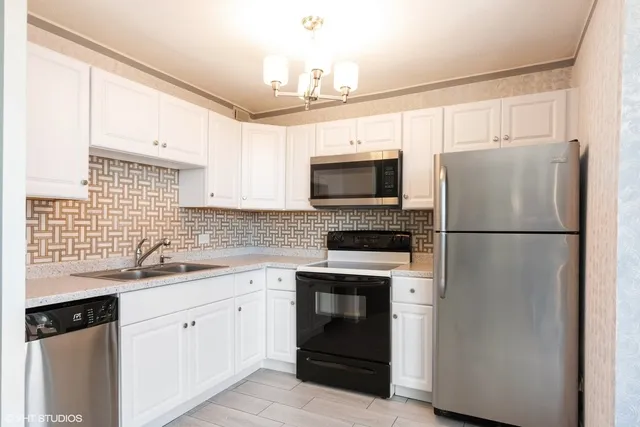 1340 N Dearborn Pkwy 60610 60610-unit#7F-Chicago-IL