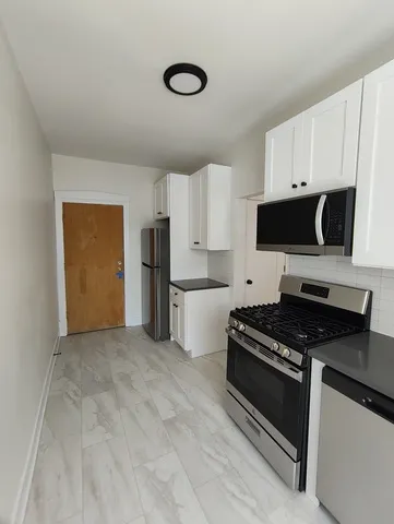 1640 W Albion Ave 60626 60626-Chicago-IL