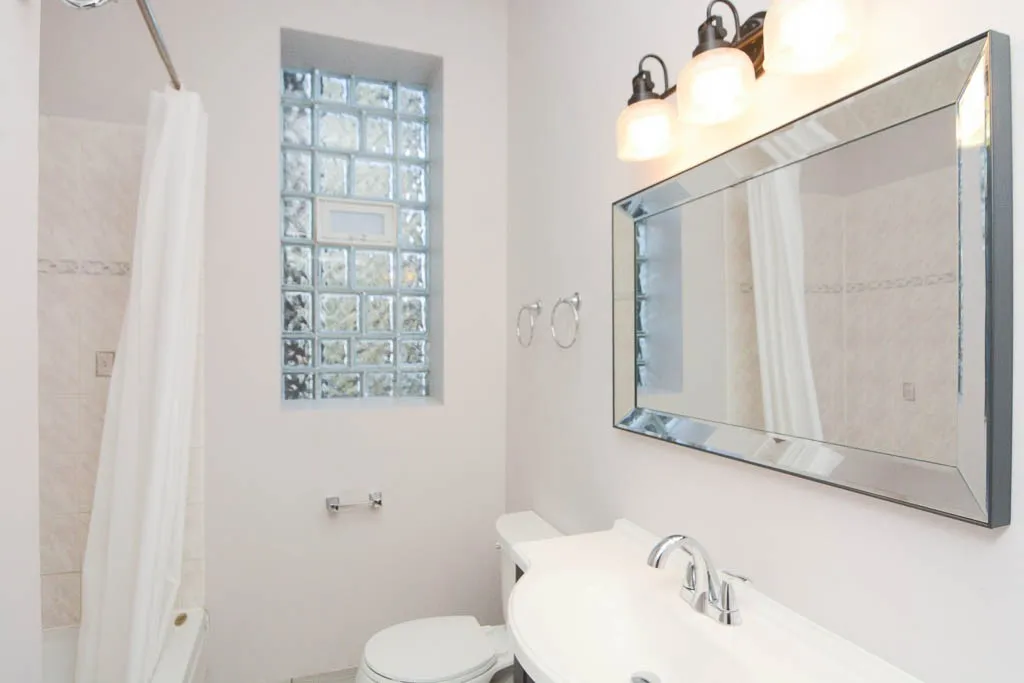 2202 W Belmont, ,  60618 60618-unit#R2-Chicago-IL