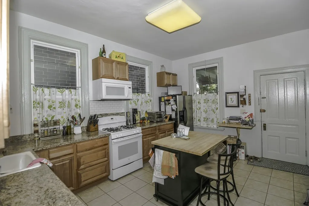 3222 N Racine, , 60657 60657-unit#3-Chicago-IL