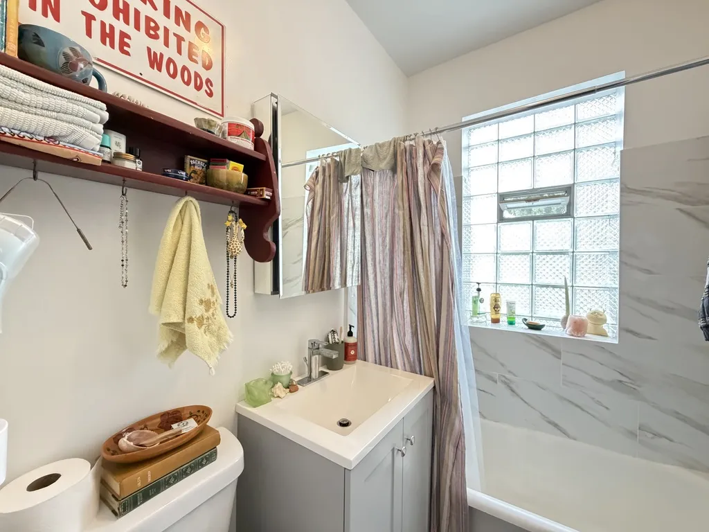 2432 N Linden Place, , 60647 60647-unit#308-Chicago-IL