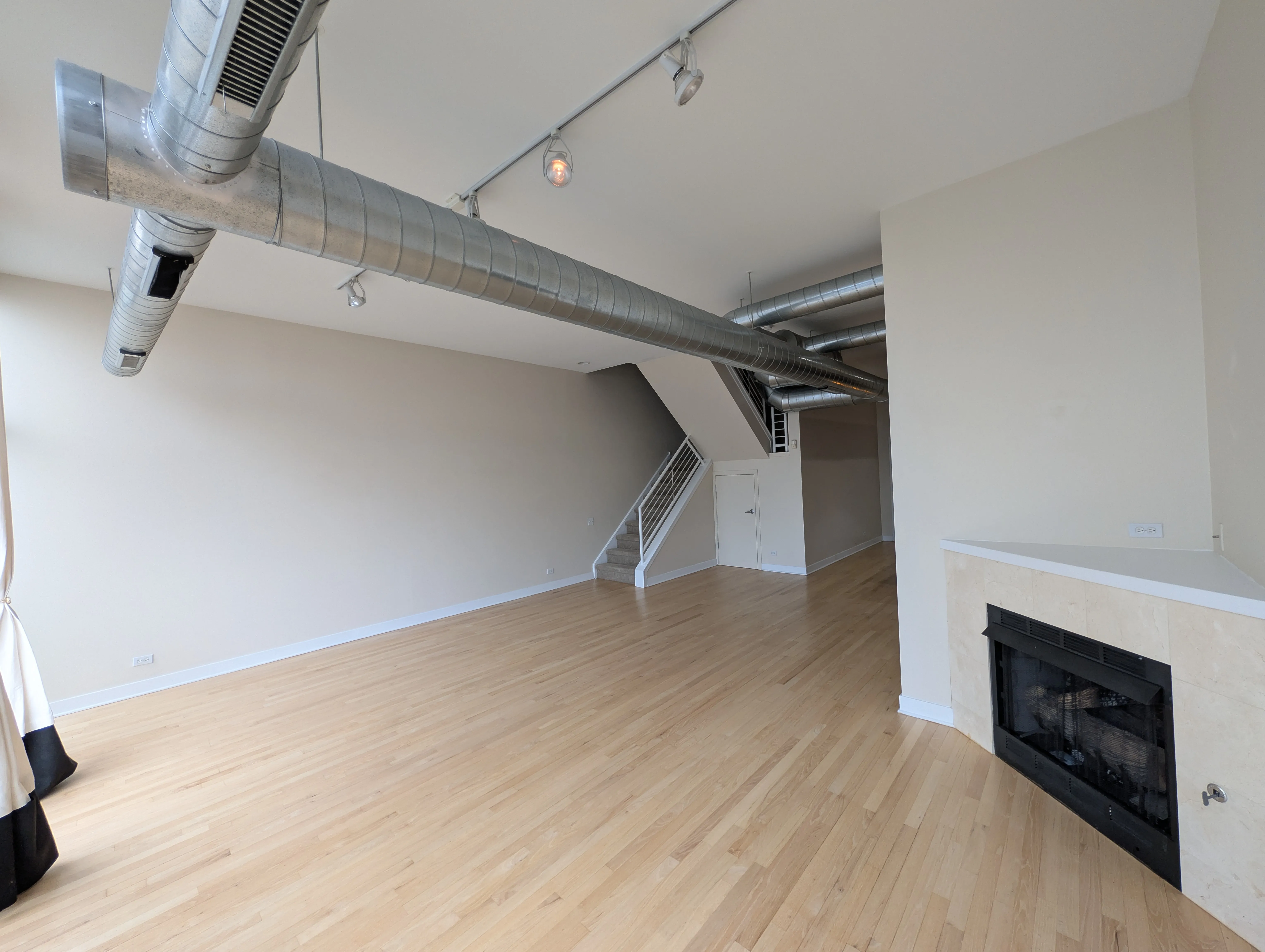 5115 N CLARK ST 60640-unit#3F-Chicago-IL