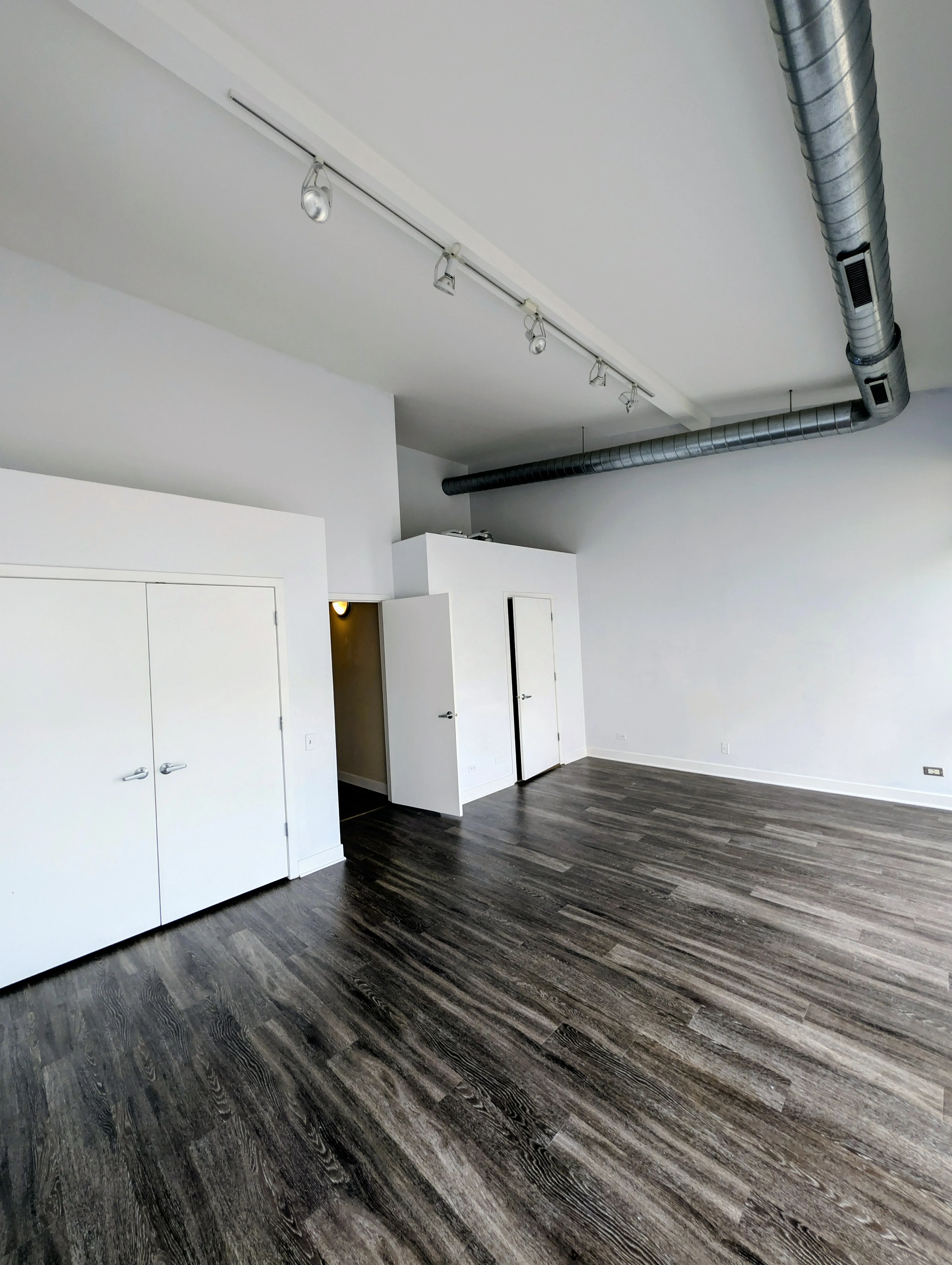 5115 N CLARK ST 60640-unit#3F-Chicago-IL