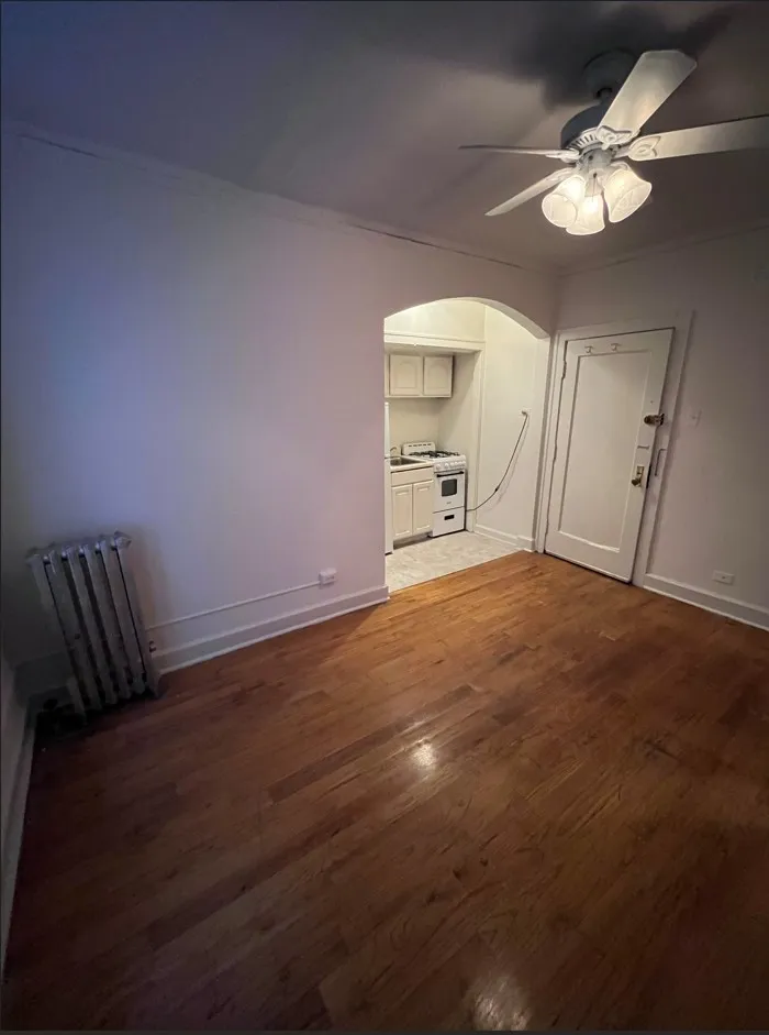640 W Briar Pl   60657 60657-unit#105-Chicago-IL