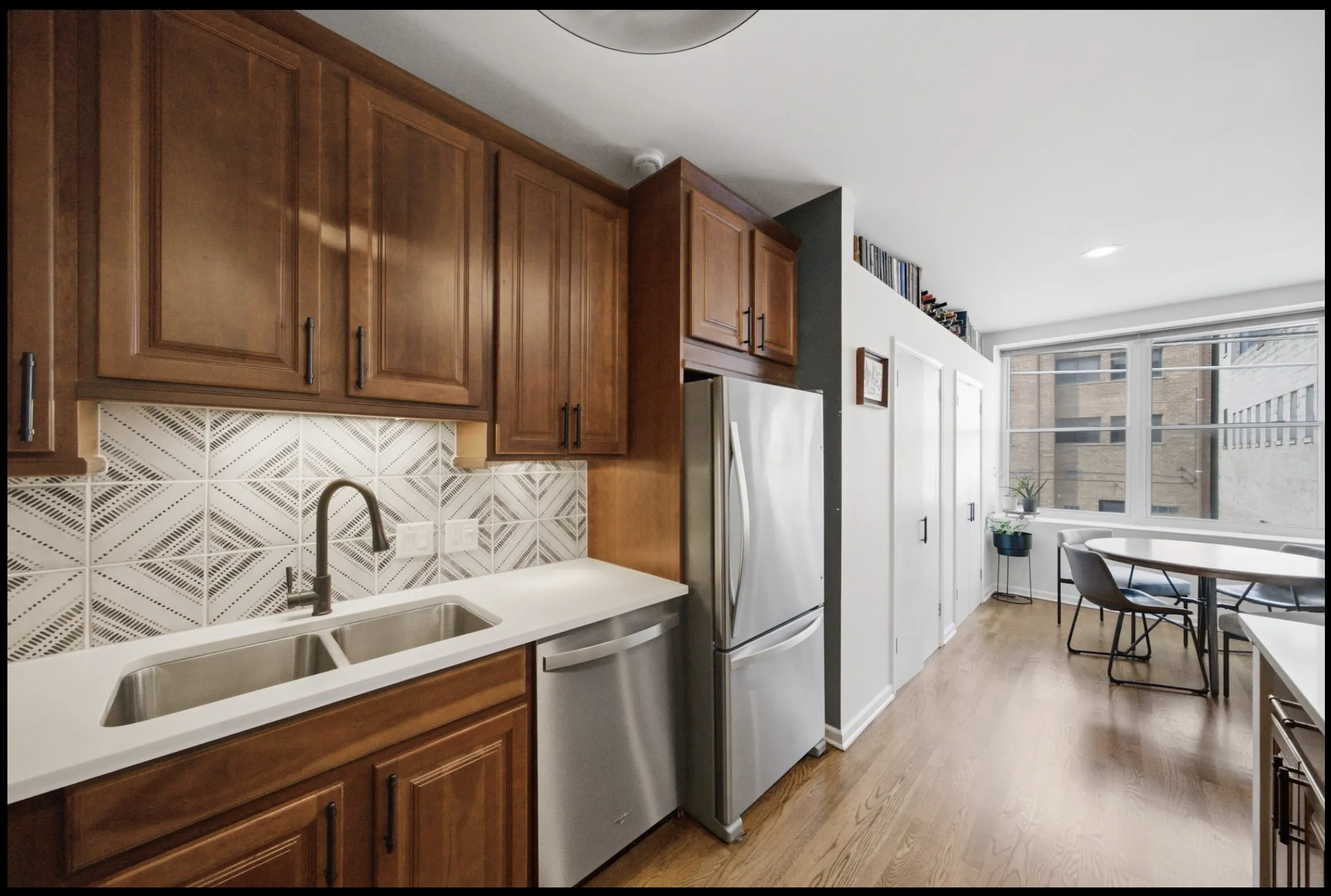 2343 N Greenview Ave   60614 60614-unit#105-Chicago-IL