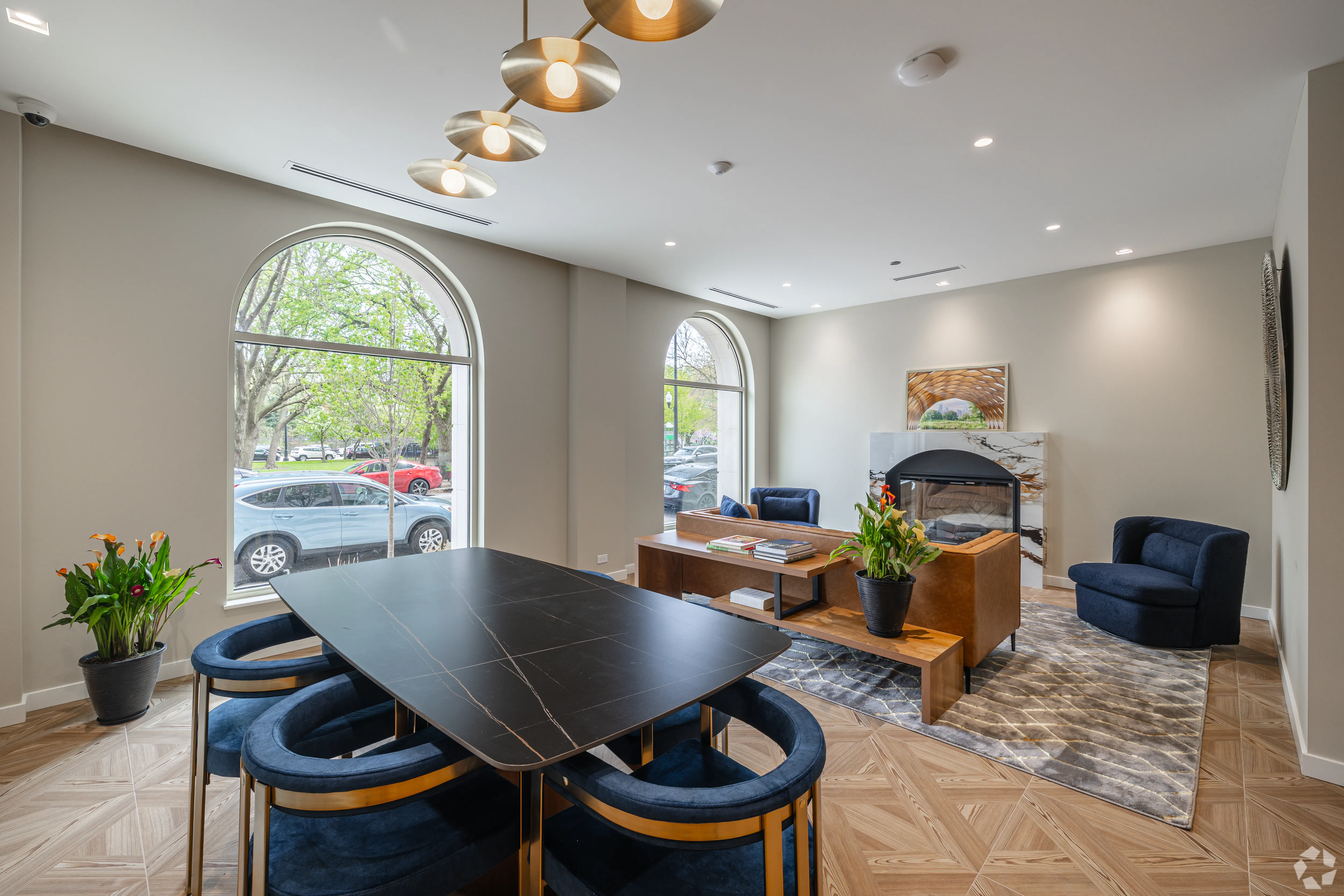 2140 N LINCOLN PARK W 60614-Chicago-IL