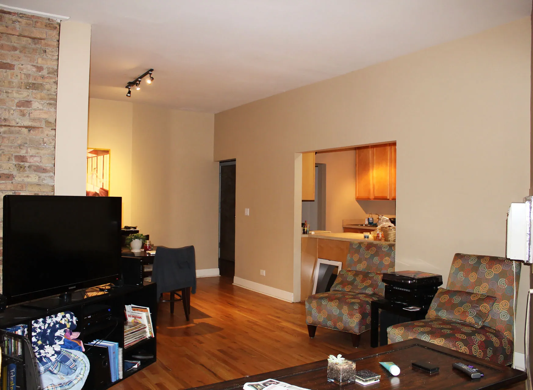 2940 N Clark St   60657 60657-Village II-unit#3H-Chicago-IL