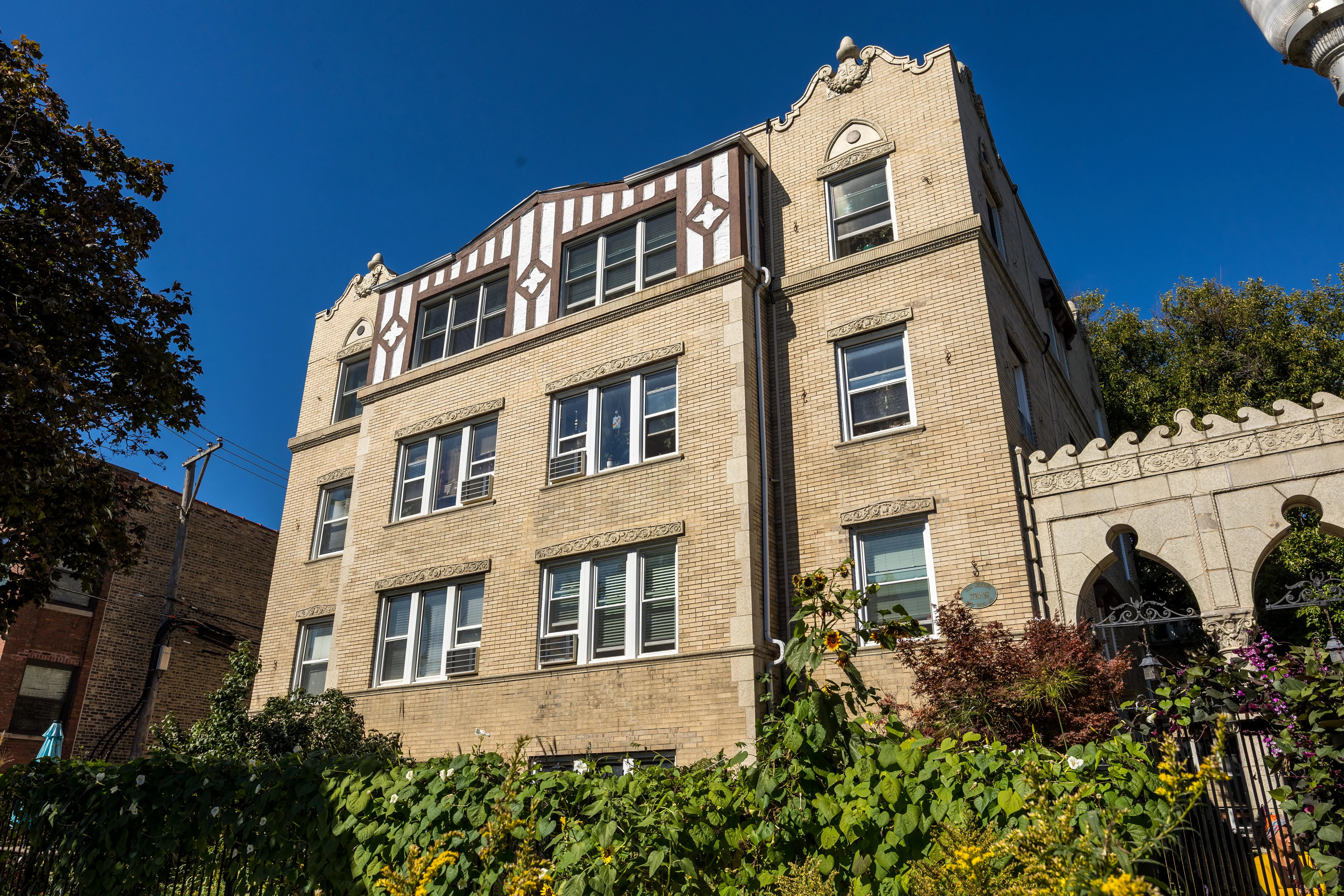 1728 W Estes Ave 60626 60626-unit#3E-Chicago-IL