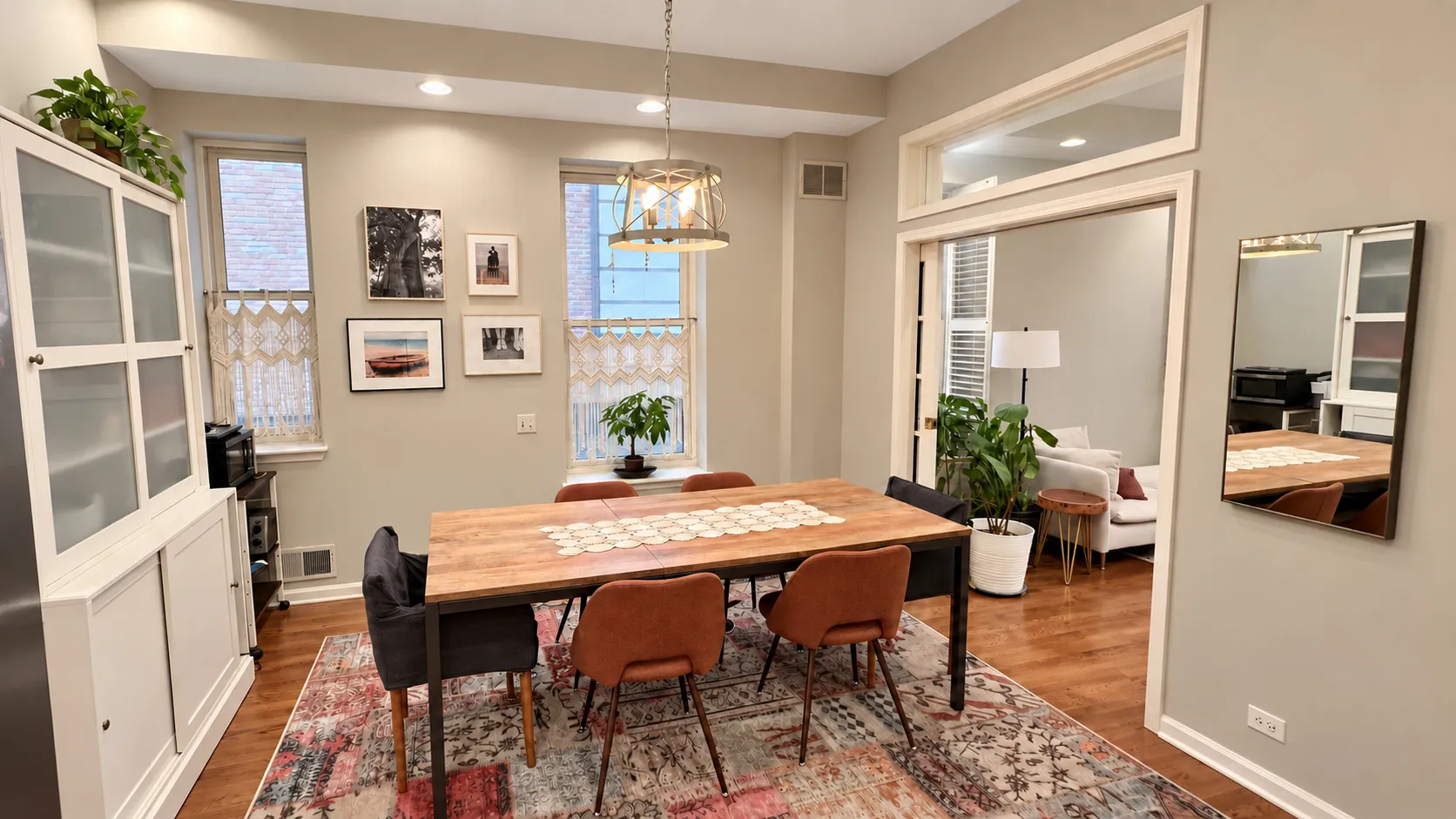 1923 N Howe St 60614 60614-Front house -unit#A-Chicago-IL
