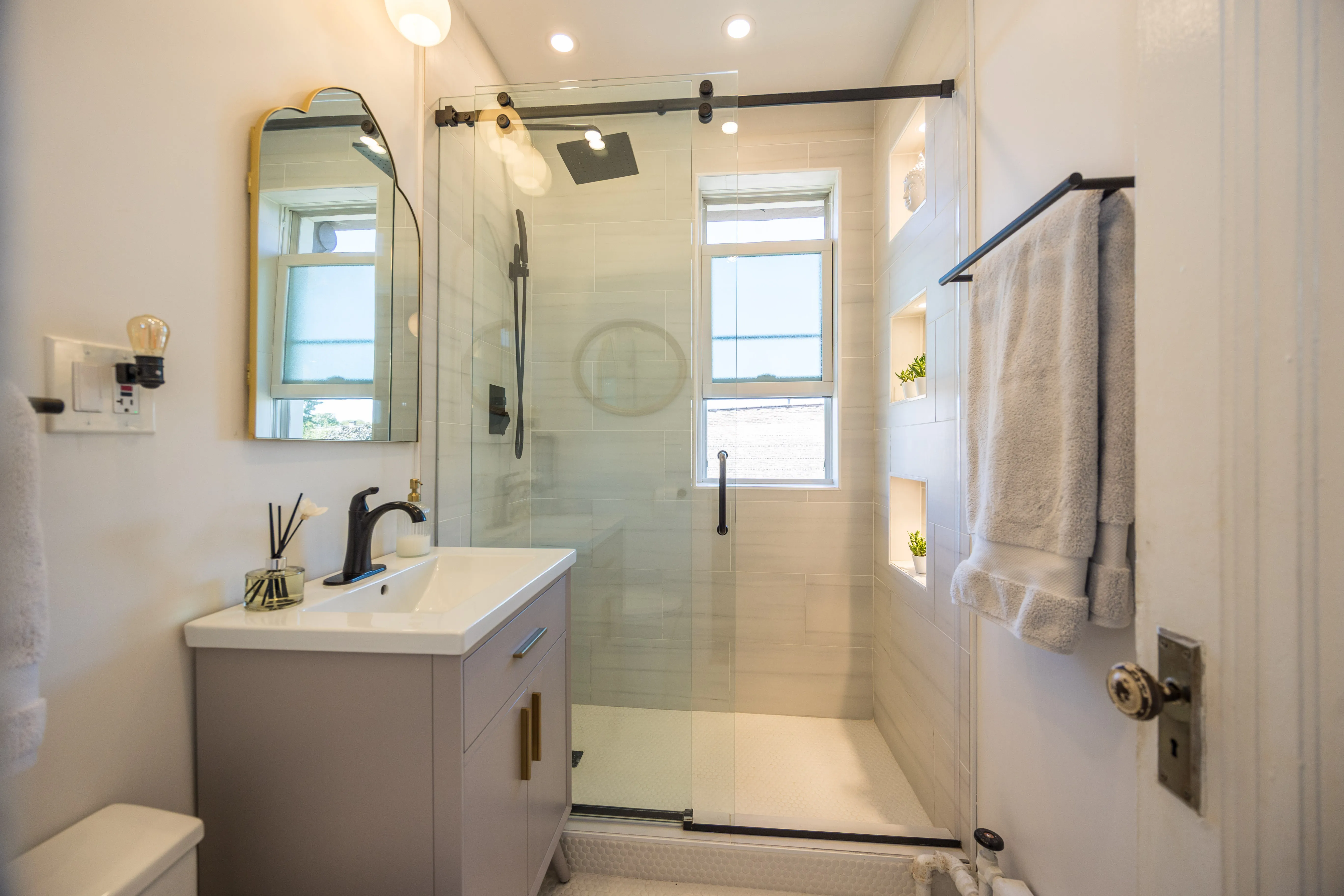 1728 W Estes Ave 60626 60626-unit#3E-Chicago-IL