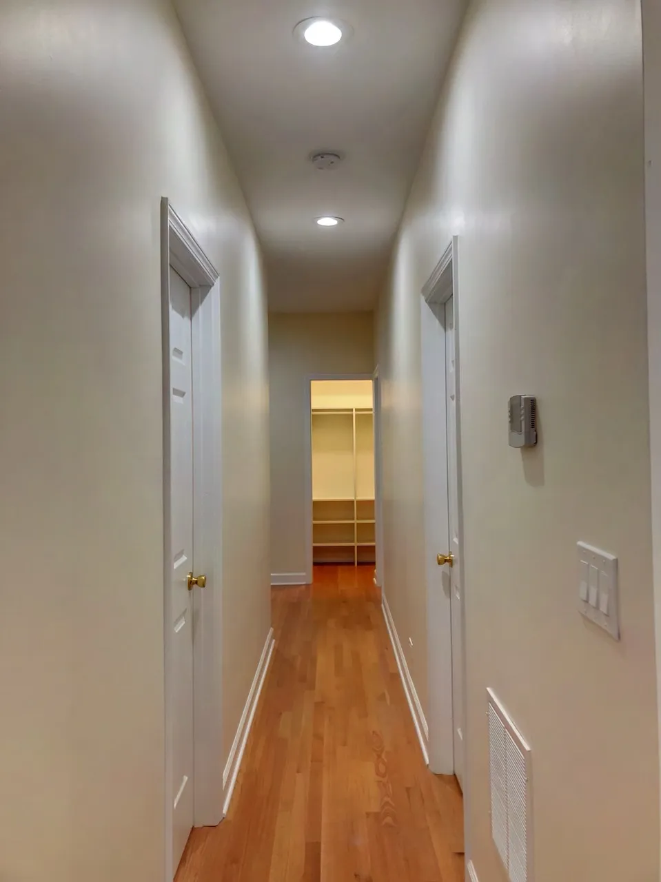 1084 N Marshfield Ave   60622 60622-unit#1R-Chicago-IL