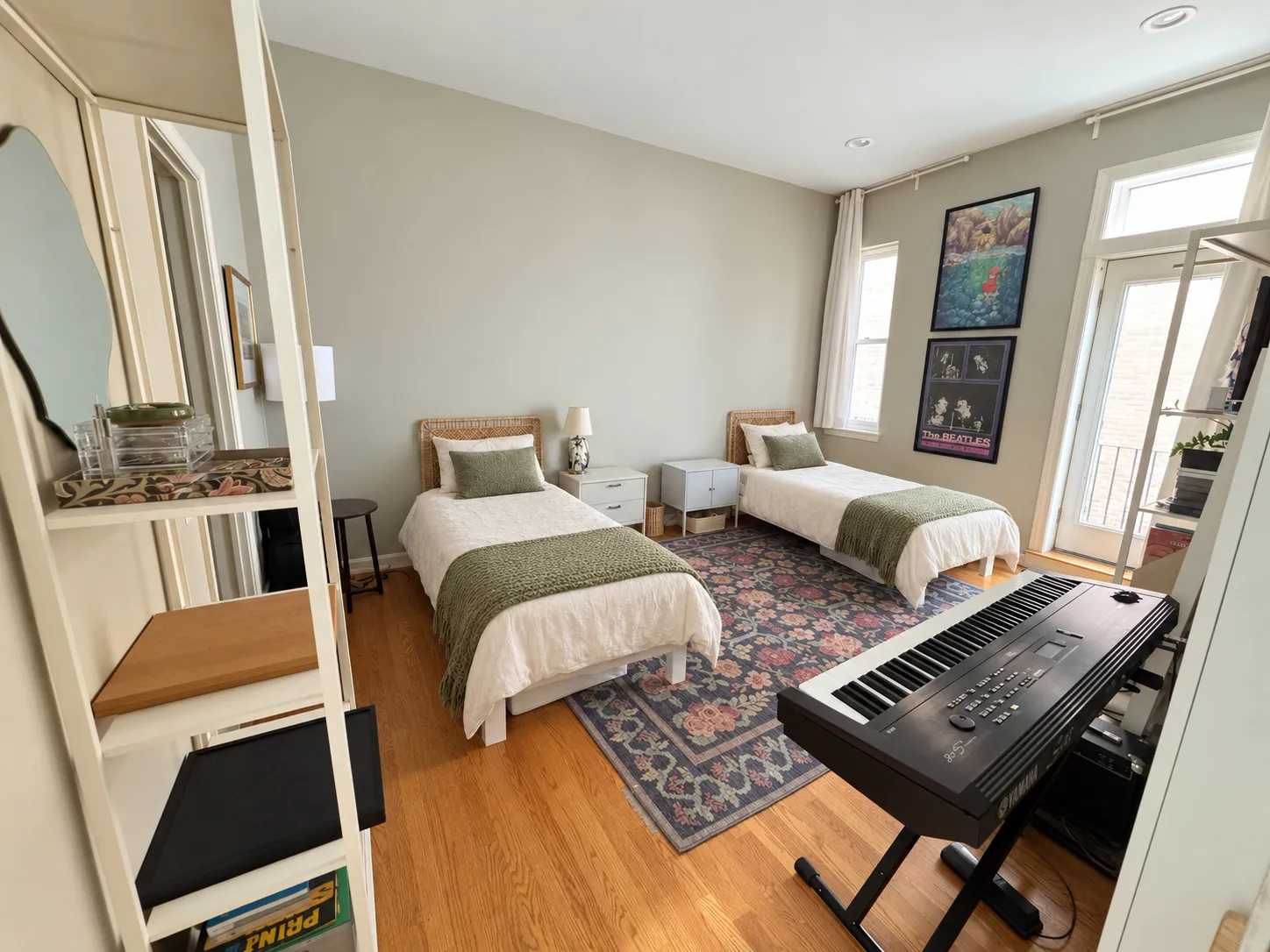 1923 N Howe St 60614 60614-Front house -unit#A-Chicago-IL